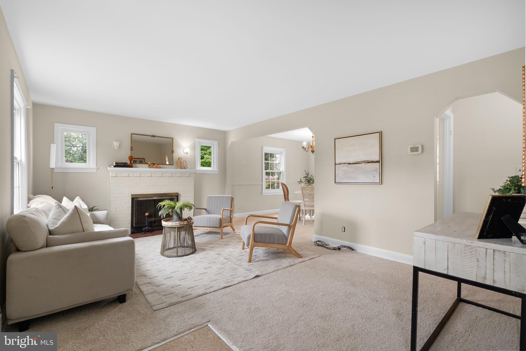 319 SAINT LAWRENCE DRIVE