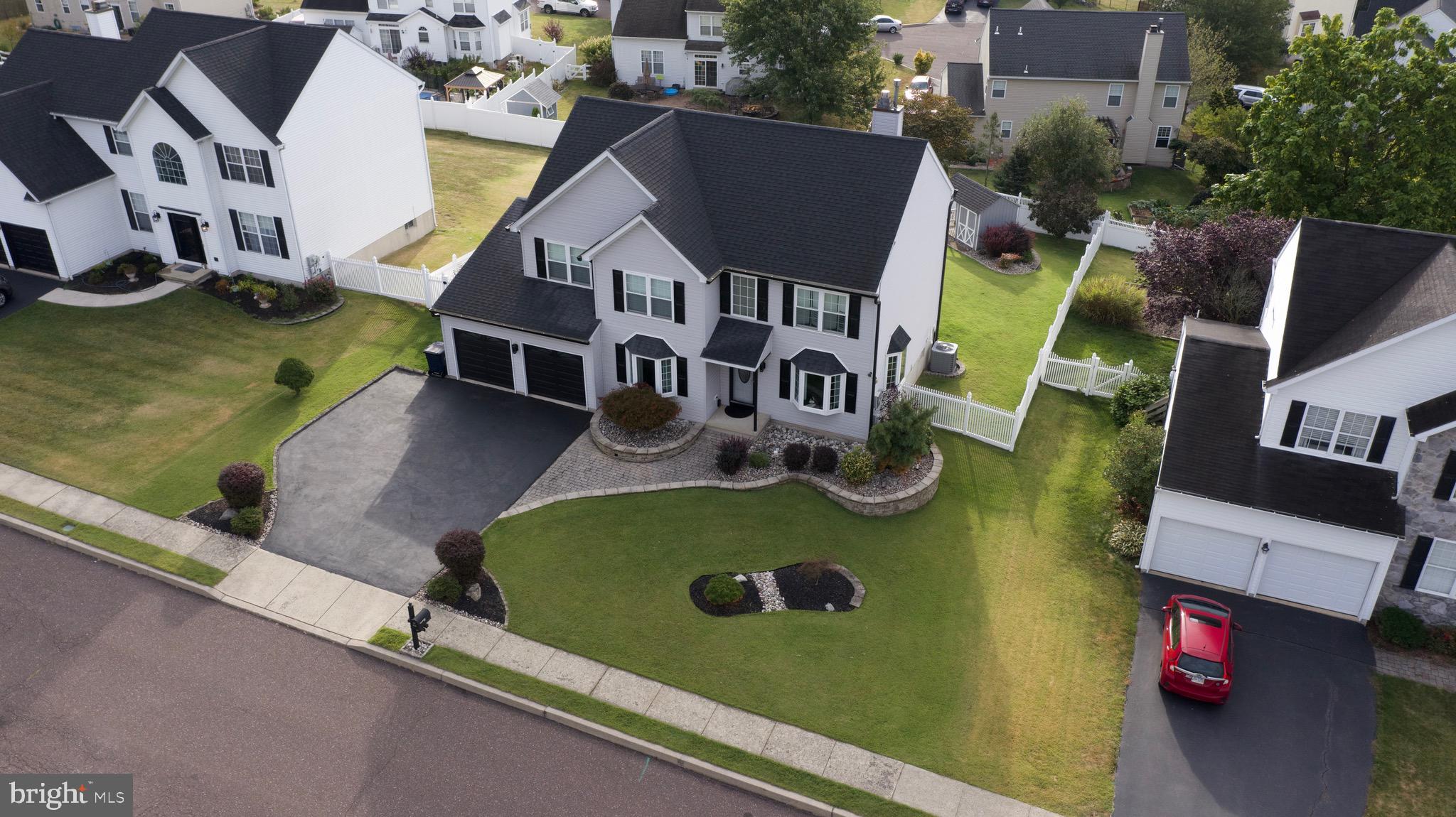 1456 MEADOWVIEW DRIVE