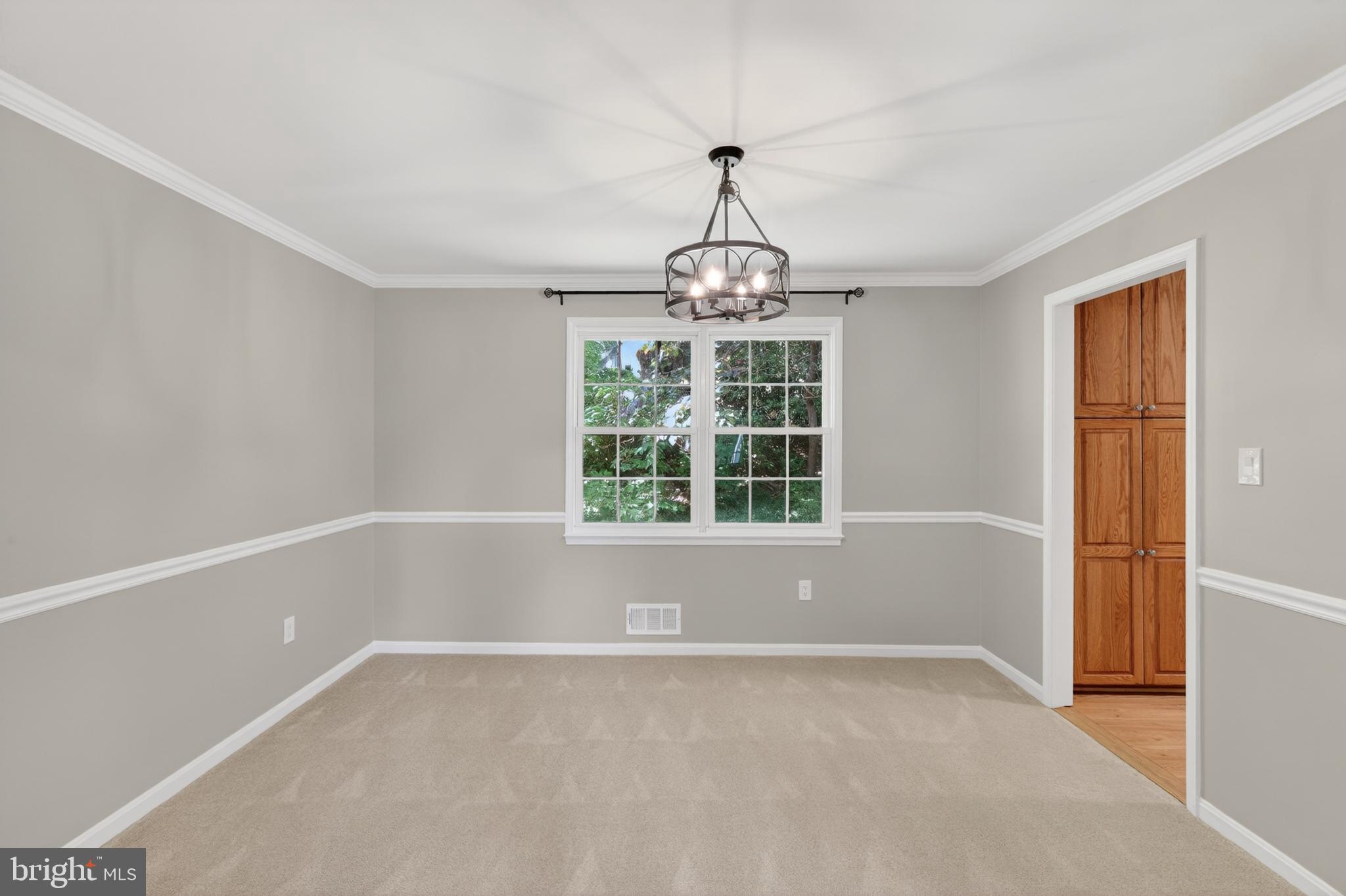 ORANGE HUNT ESTATES - Residential