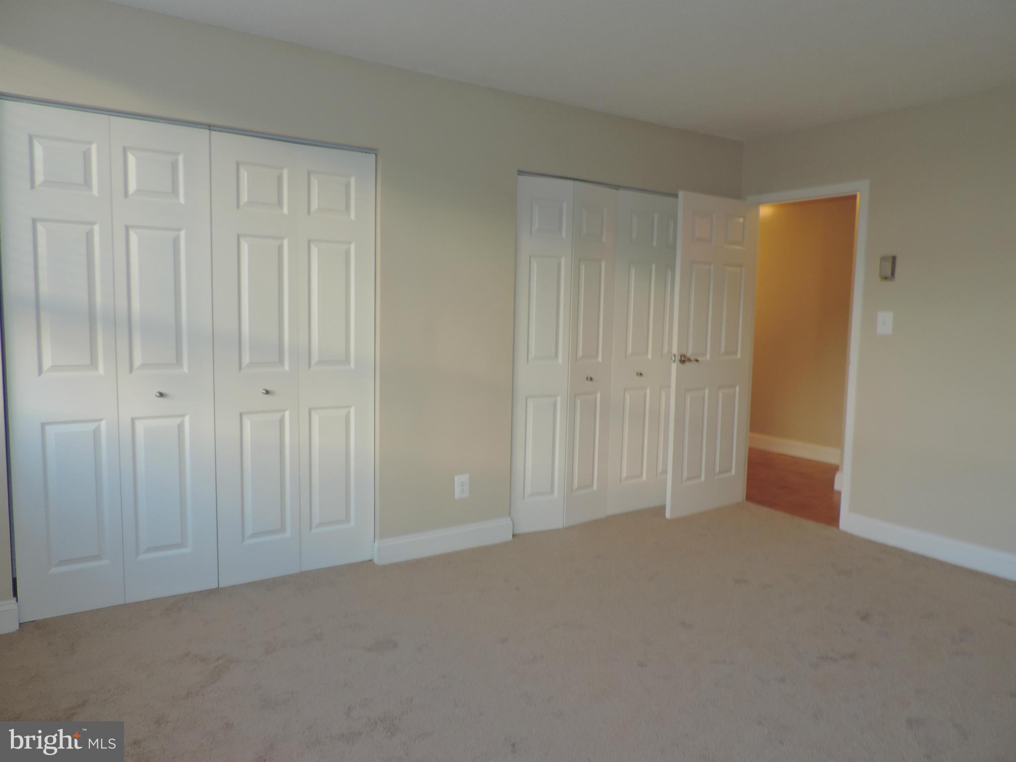 RIDGE HOUSE - Residential Lease