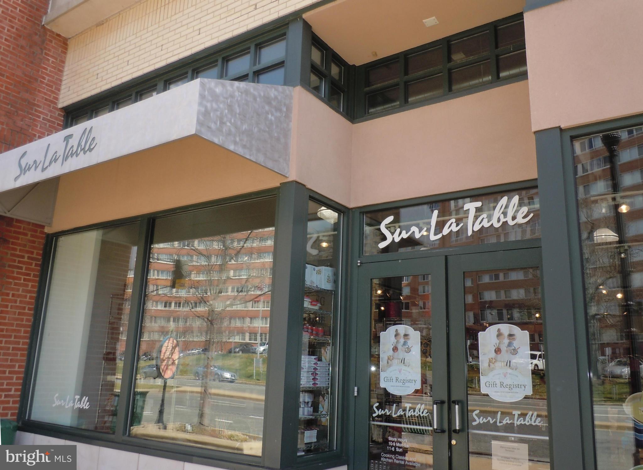 RIDGE HOUSE - Residential Lease