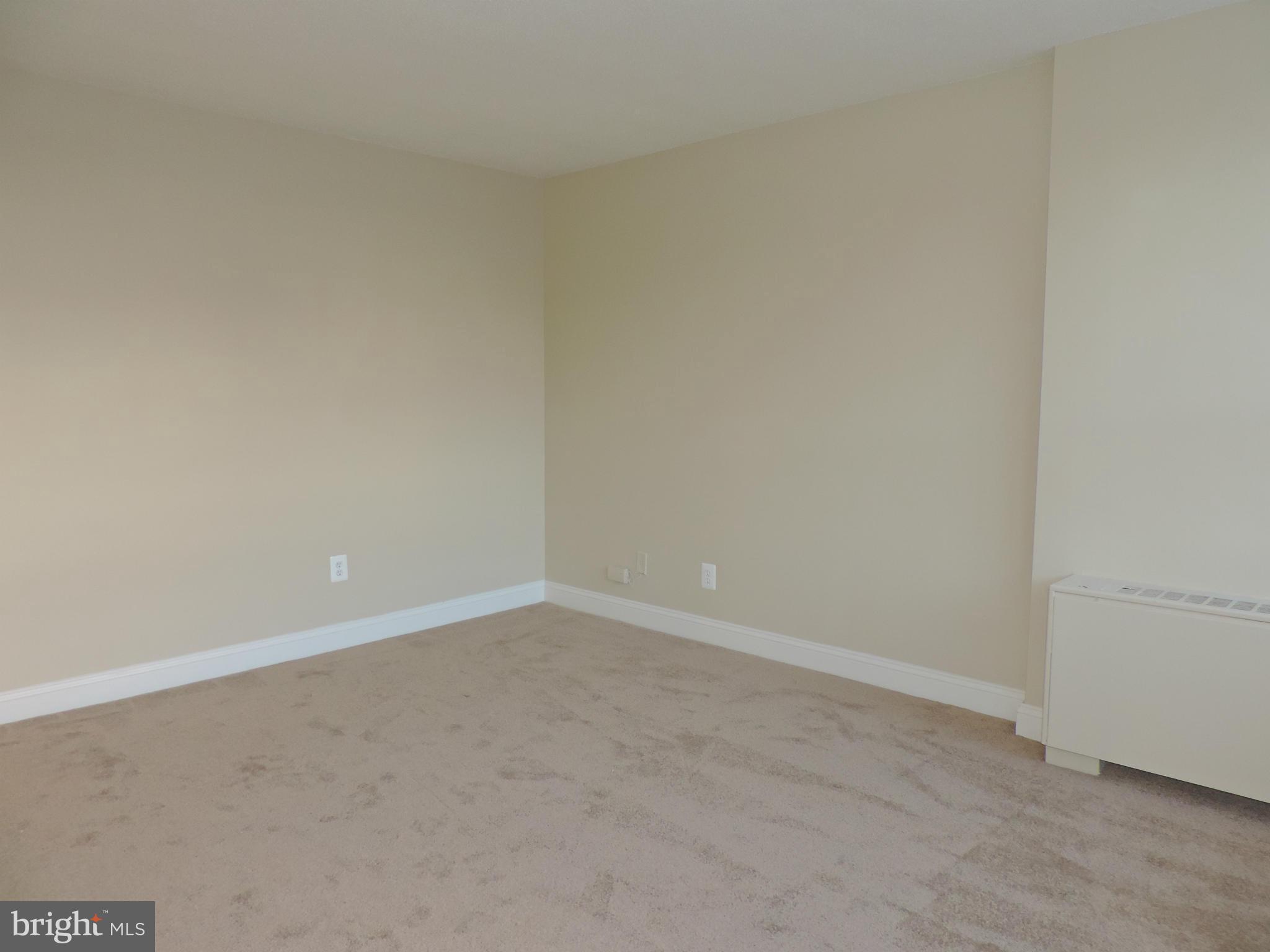 RIDGE HOUSE - Residential Lease