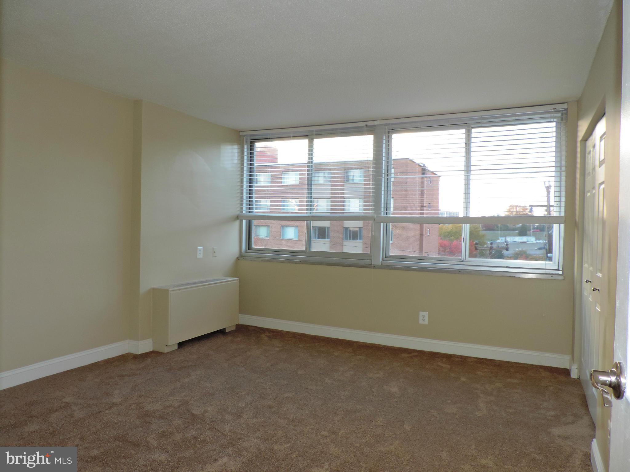 RIDGE HOUSE - Residential Lease