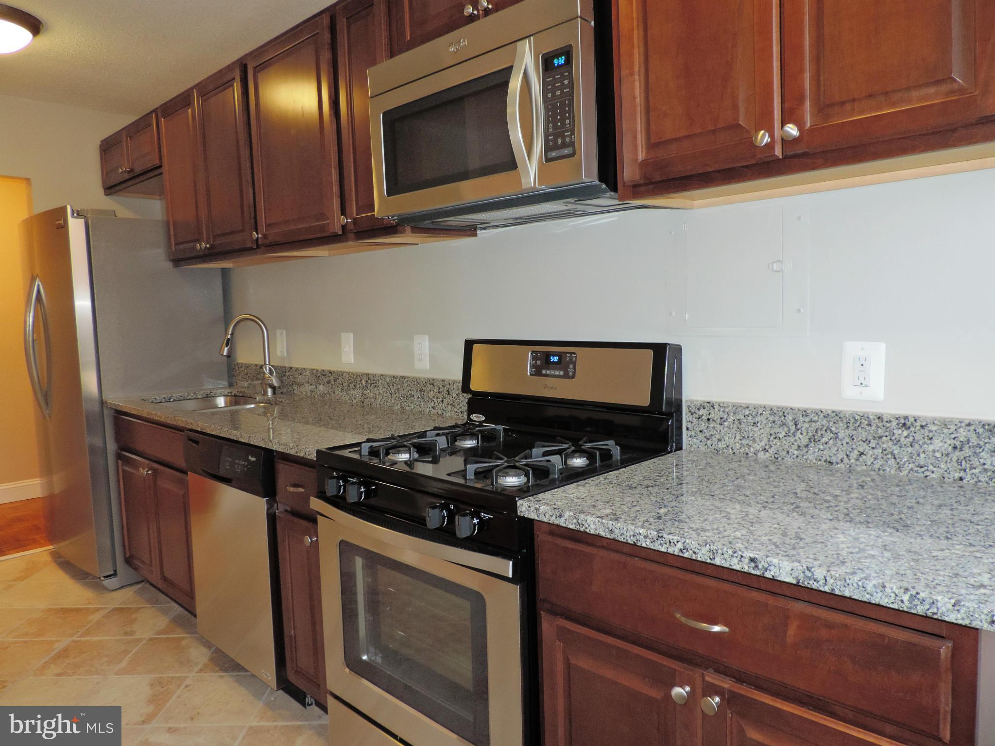 RIDGE HOUSE - Residential Lease