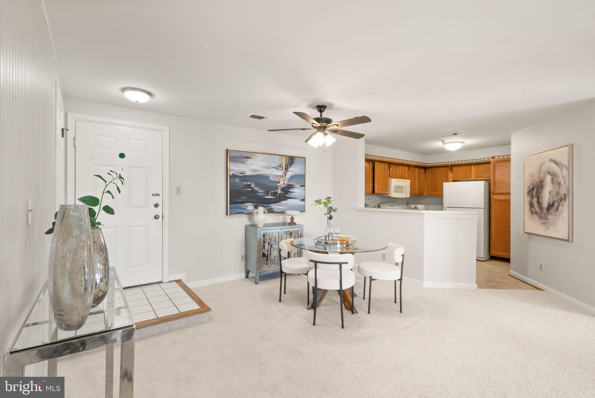 QUAKER HILL - Residential