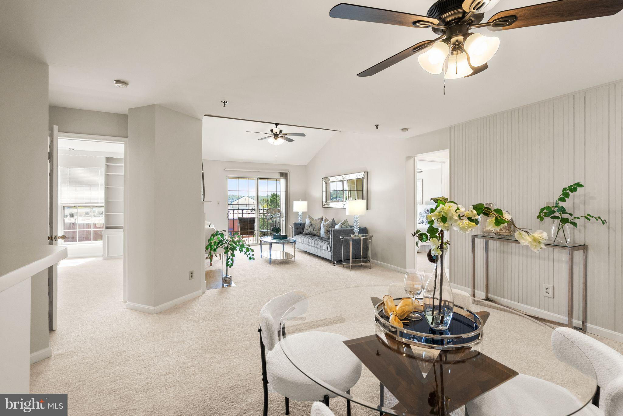 QUAKER HILL - Residential