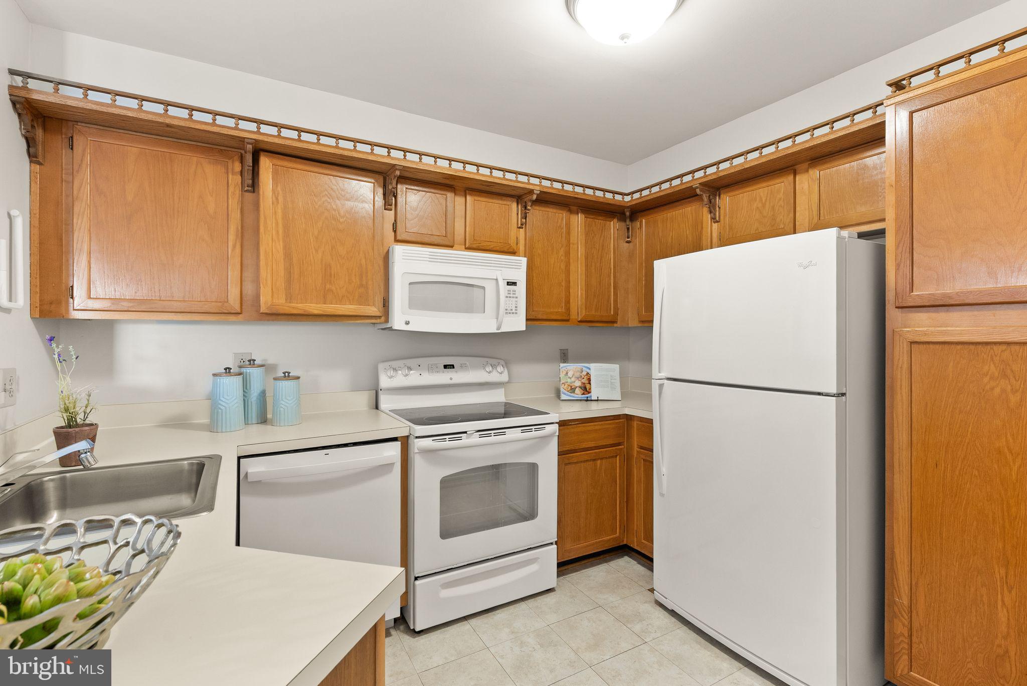 QUAKER HILL - Residential