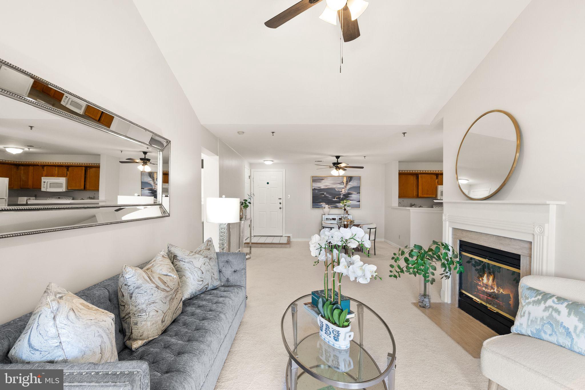 QUAKER HILL - Residential