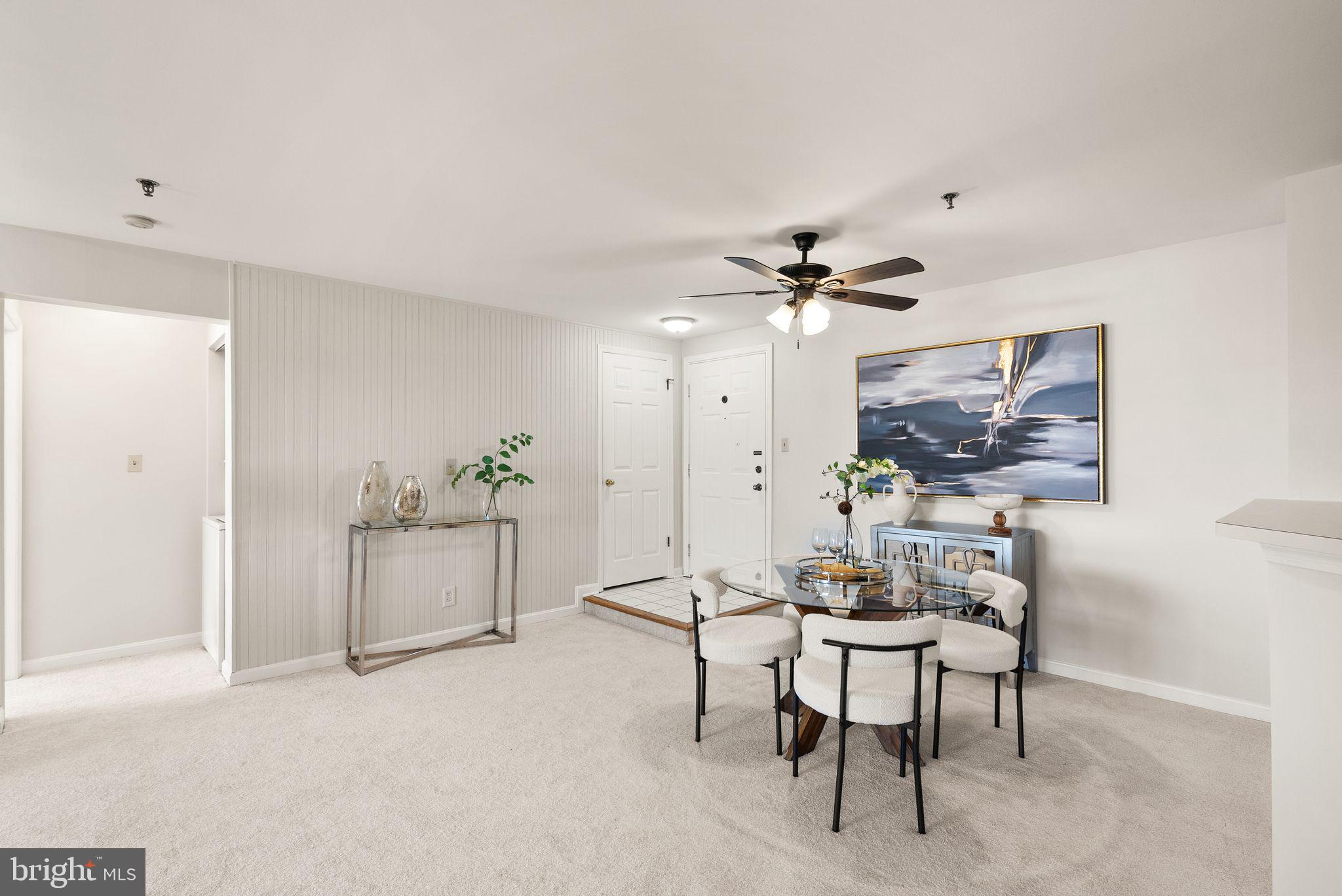 QUAKER HILL - Residential