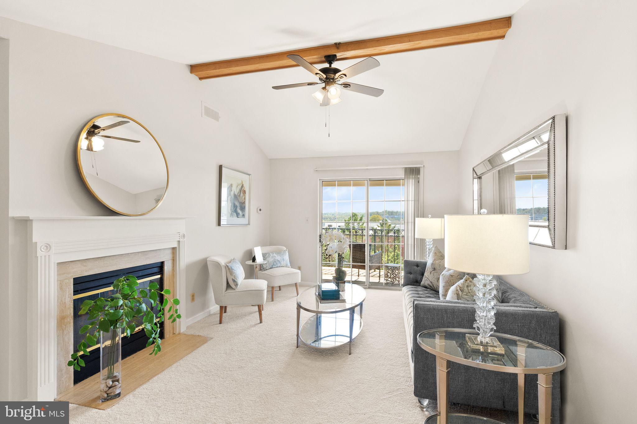 QUAKER HILL - Residential