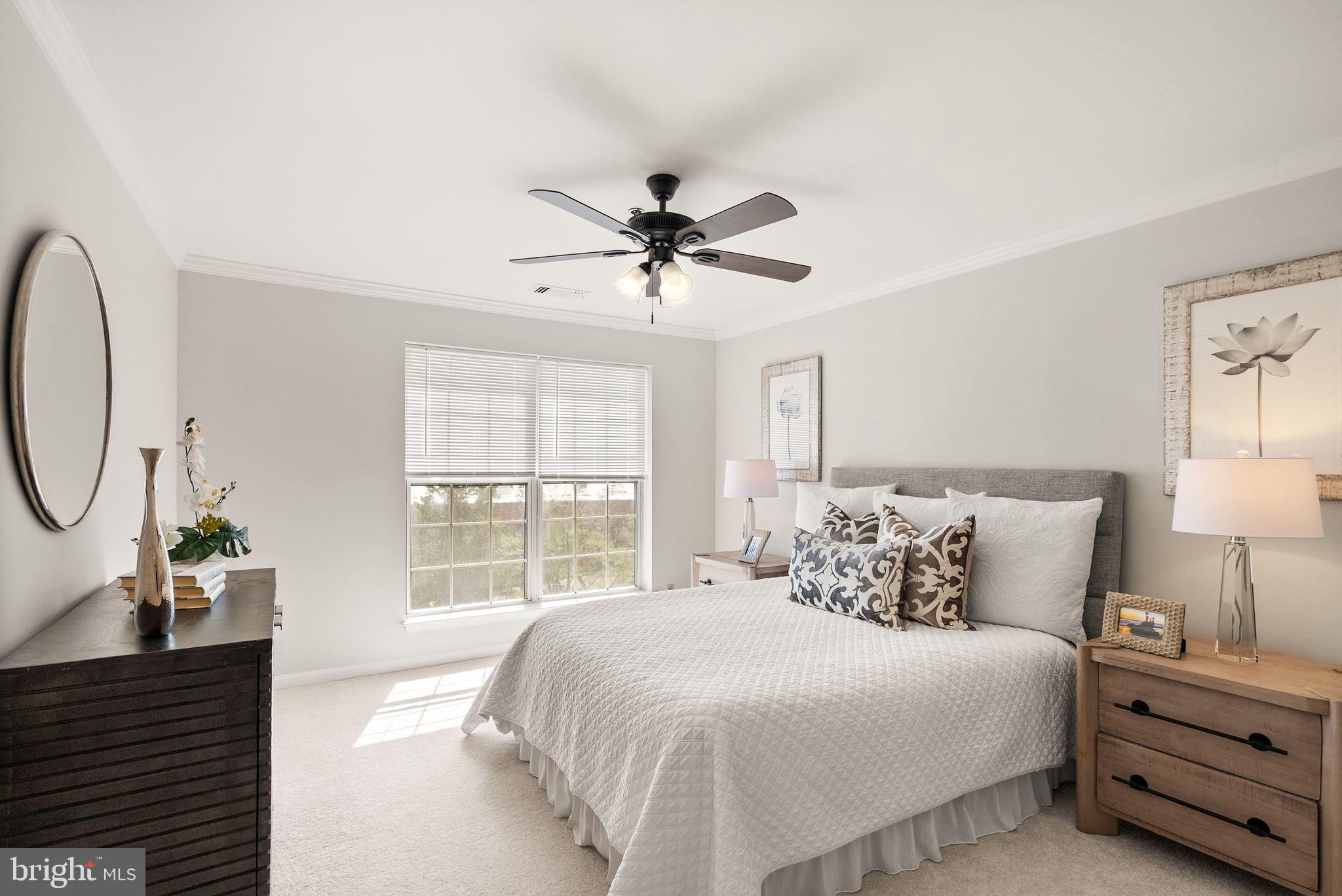 QUAKER HILL - Residential