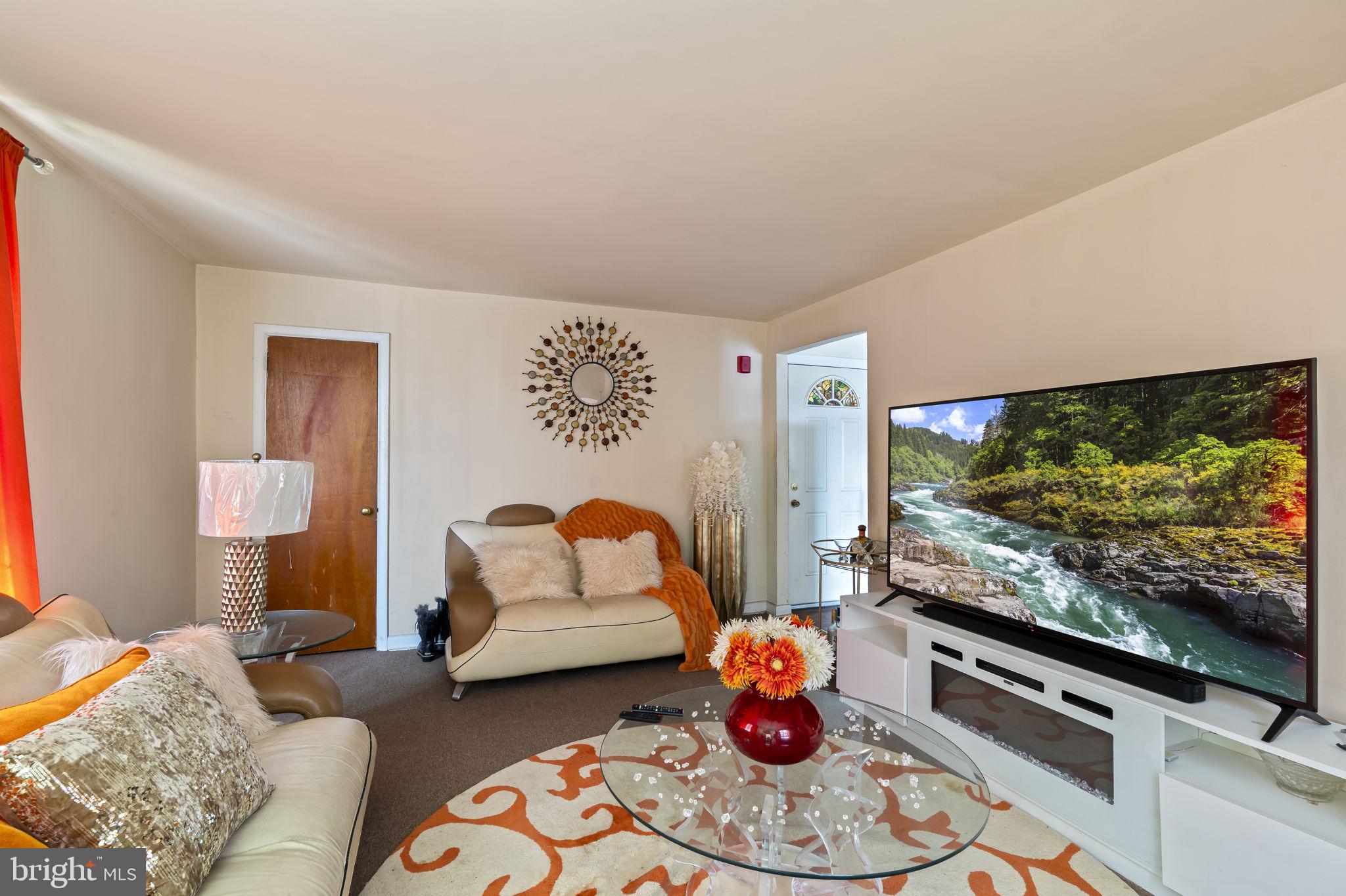 MAYFAIR - Residential Income