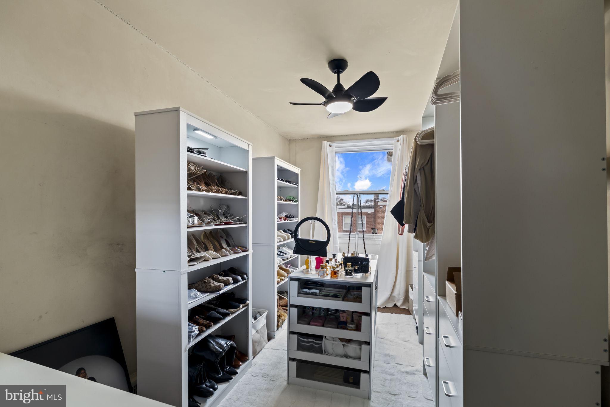 MAYFAIR - Residential Income