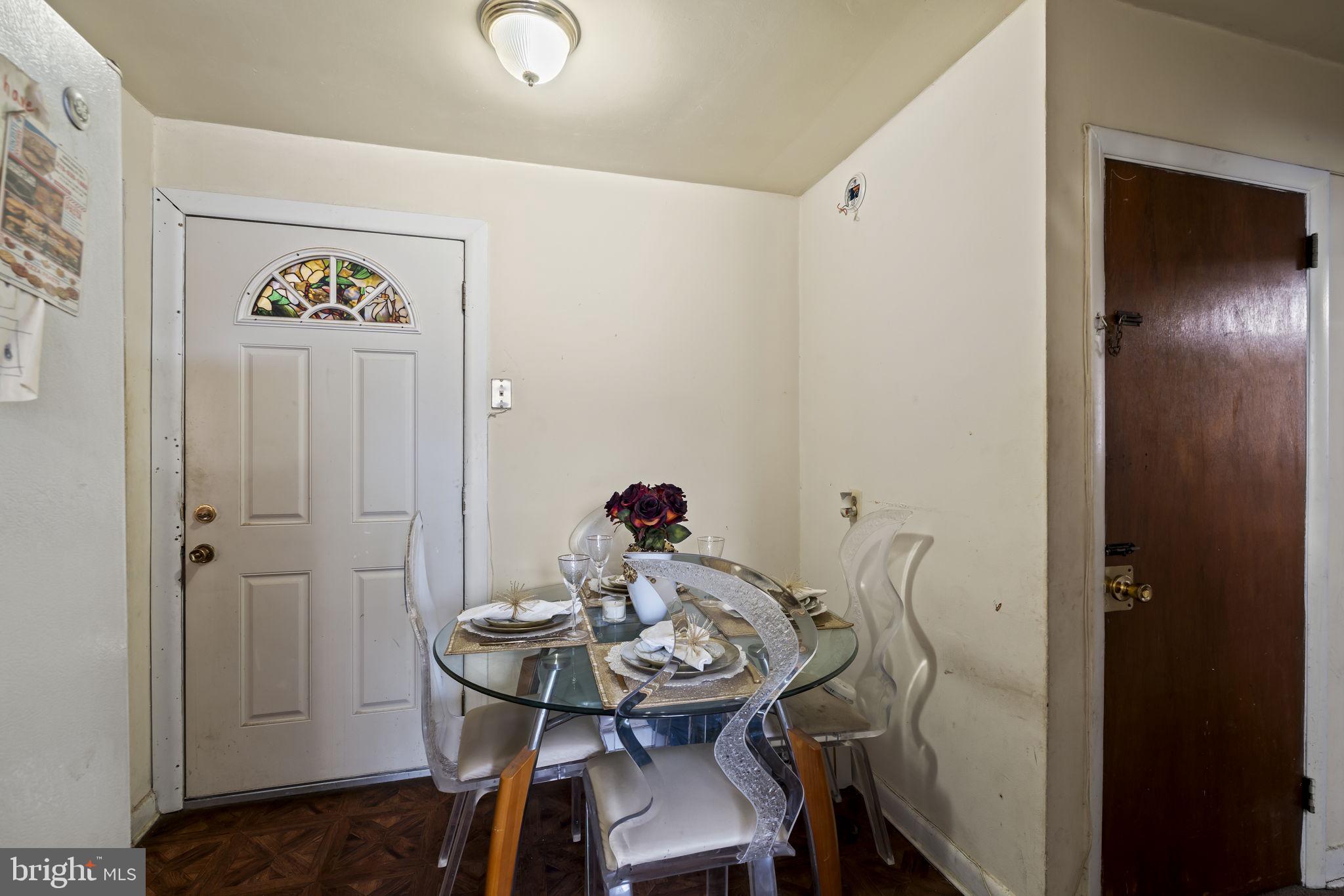 MAYFAIR - Residential Income