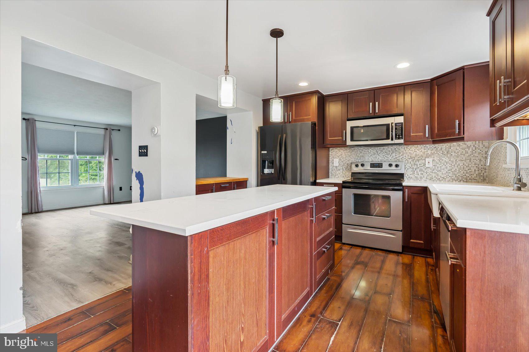 CARROLL CREST - Residential