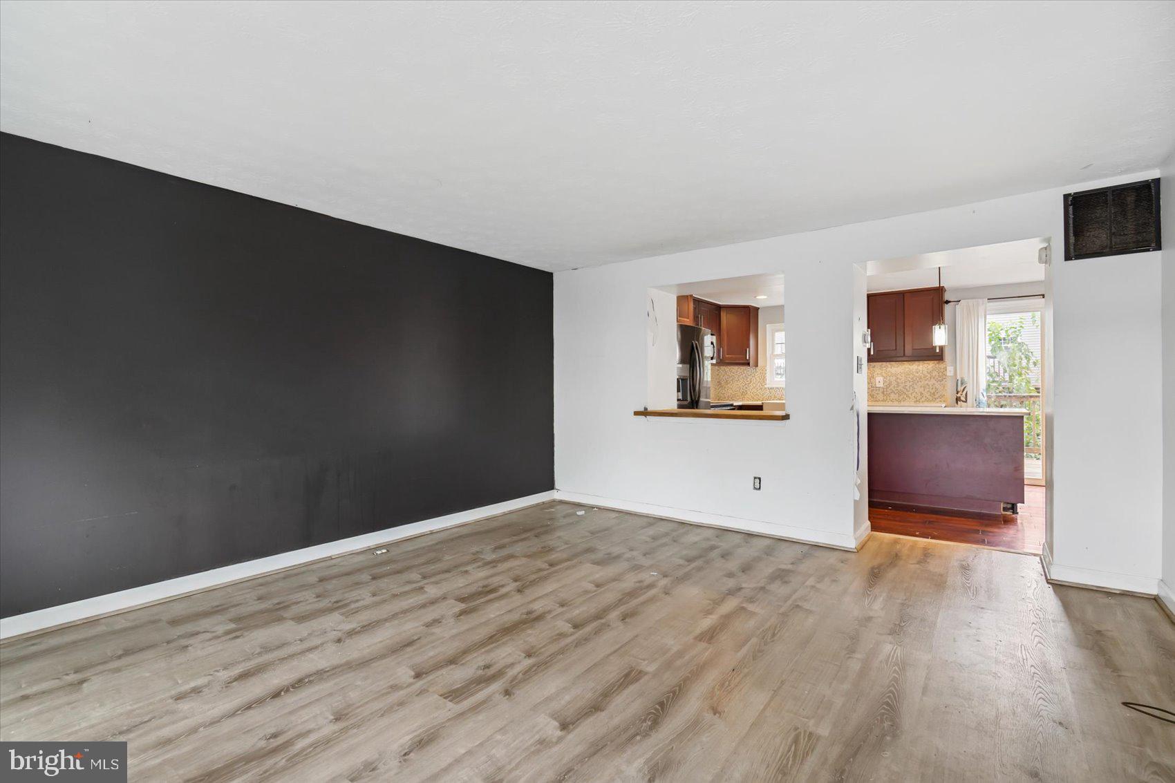 CARROLL CREST - Residential