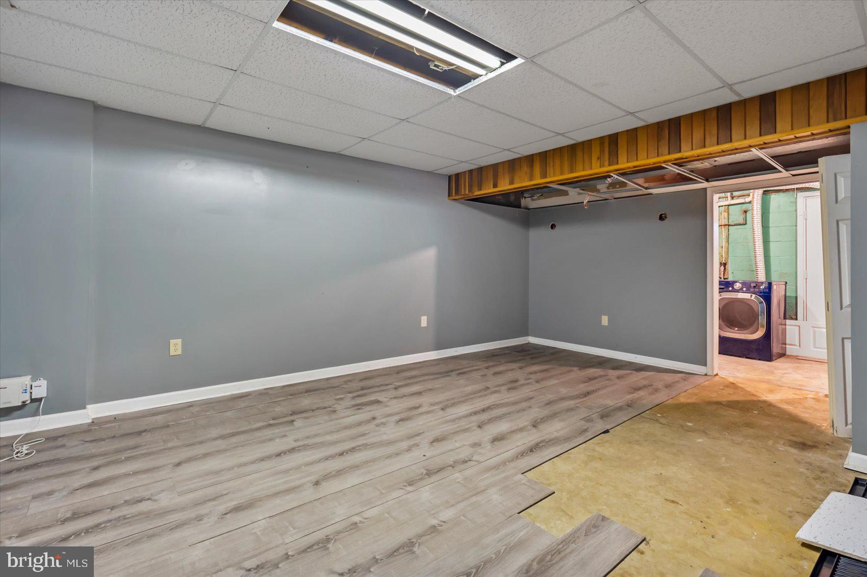 CARROLL CREST - Residential