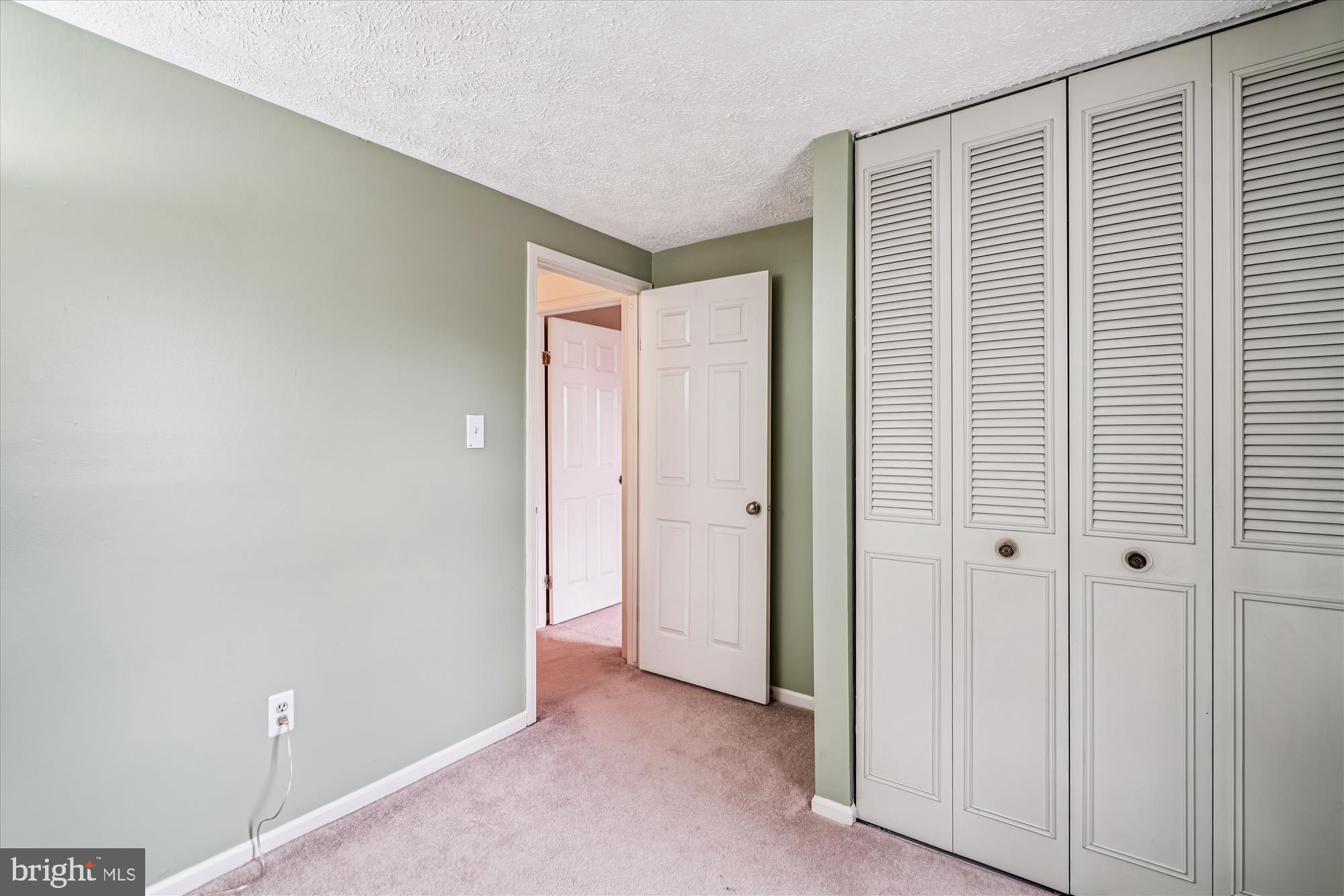 VILLAGE OF OWEN BROWN - Residential