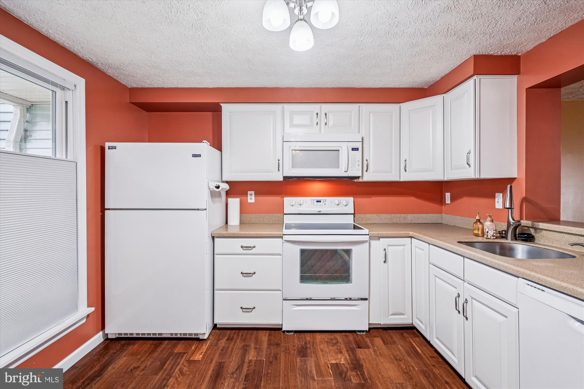 VILLAGE OF OWEN BROWN - Residential