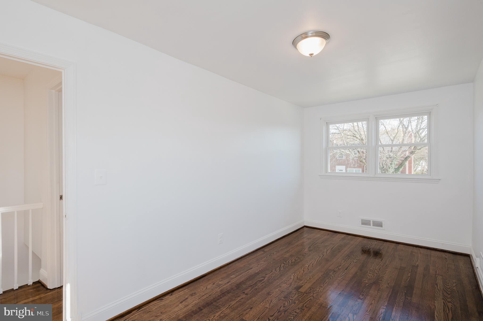 PARKSIDE - Residential Lease