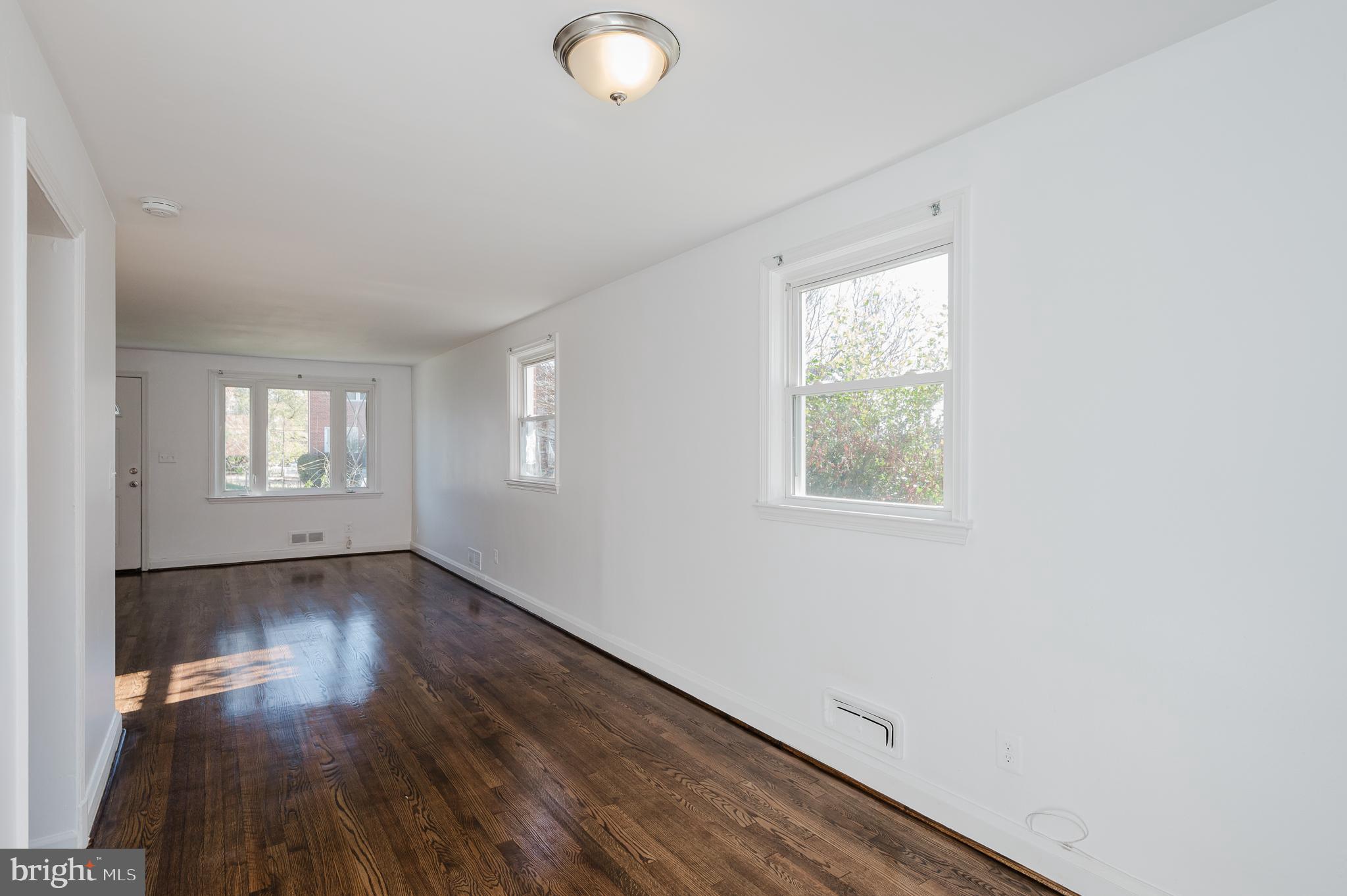 PARKSIDE - Residential Lease