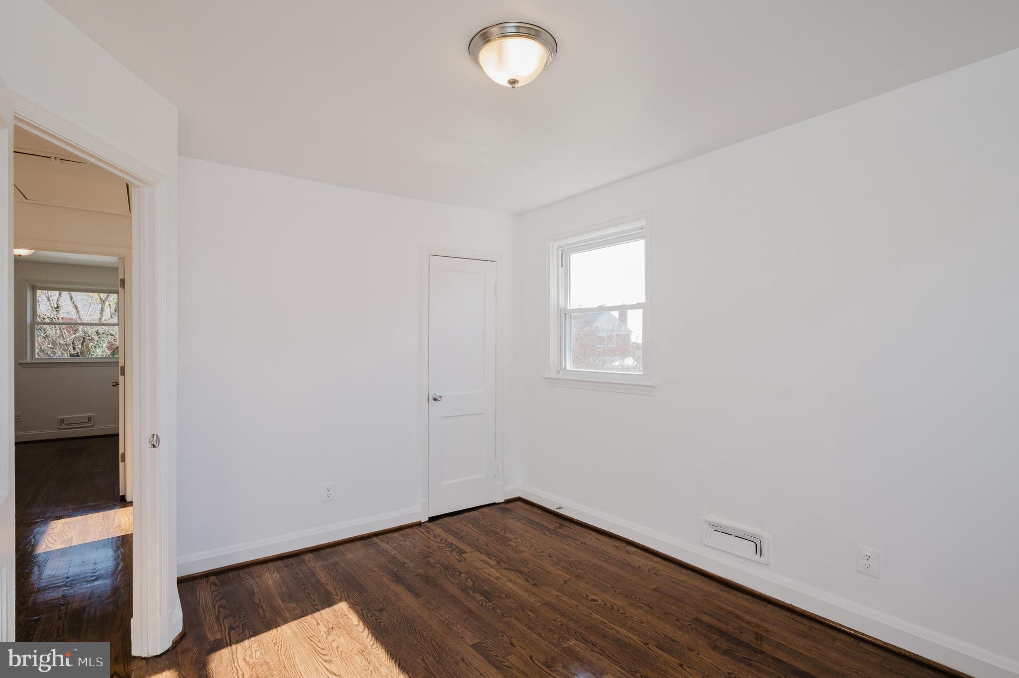 PARKSIDE - Residential Lease