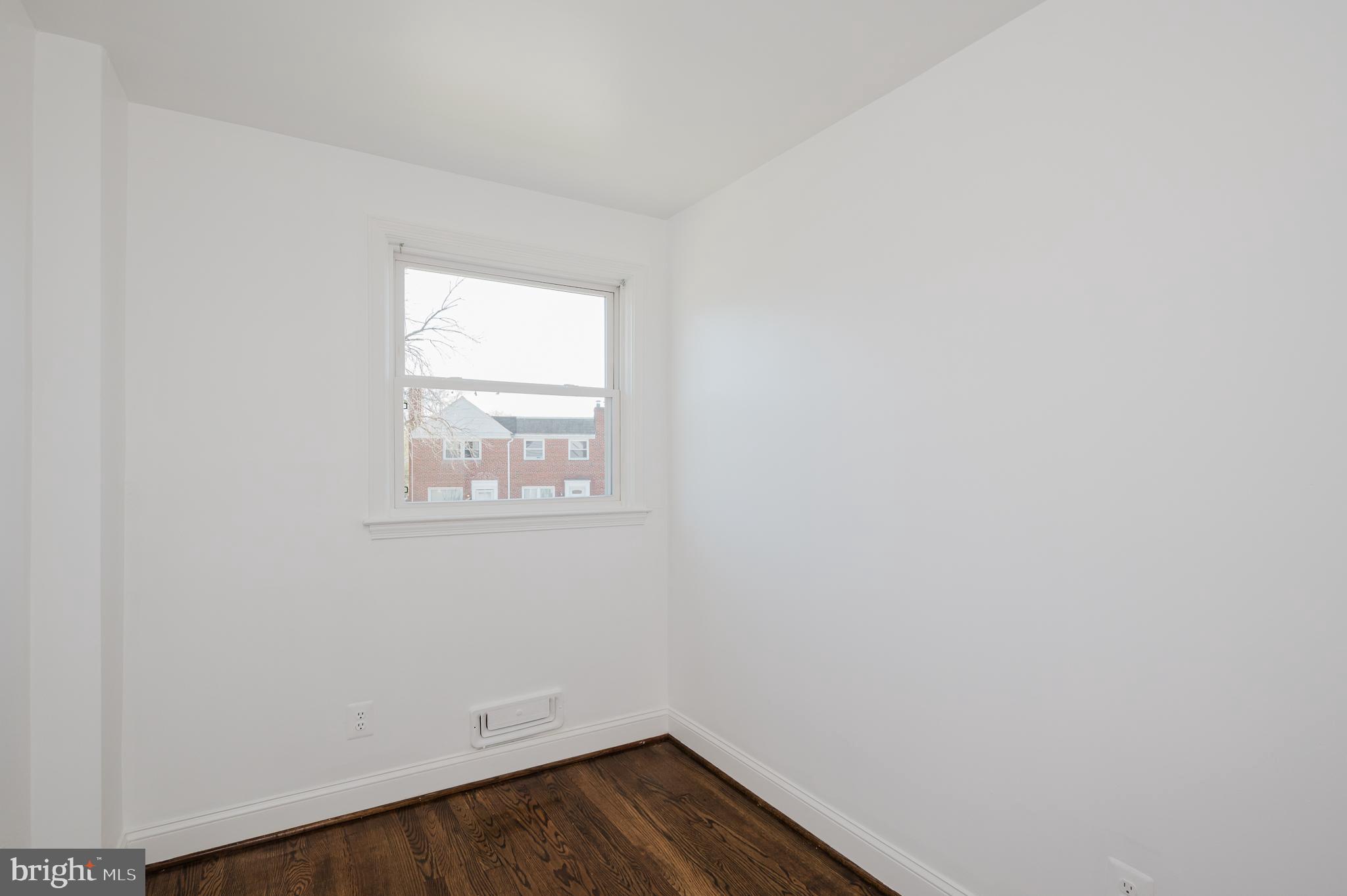 PARKSIDE - Residential Lease