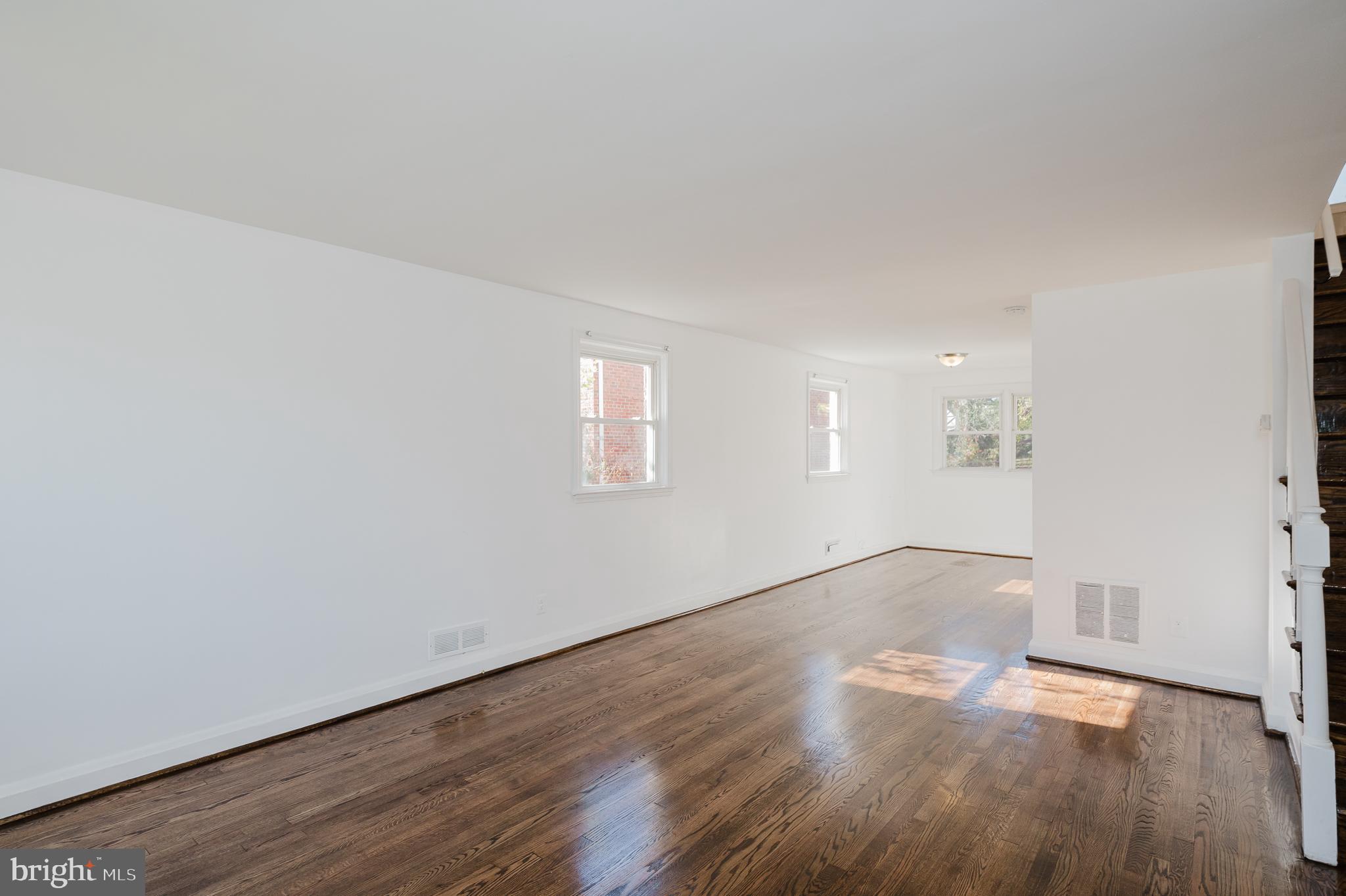 PARKSIDE - Residential Lease