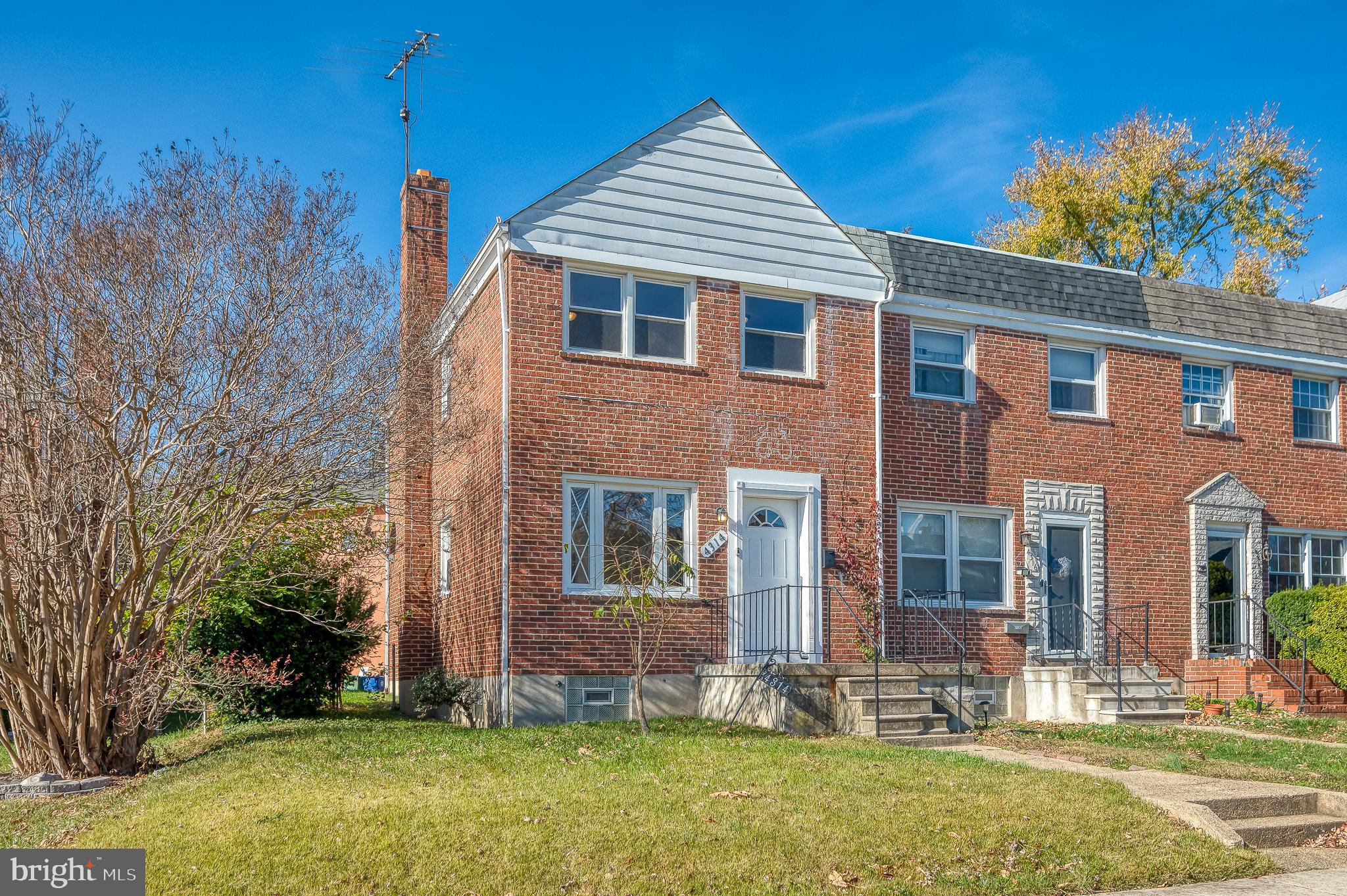 PARKSIDE - Residential Lease