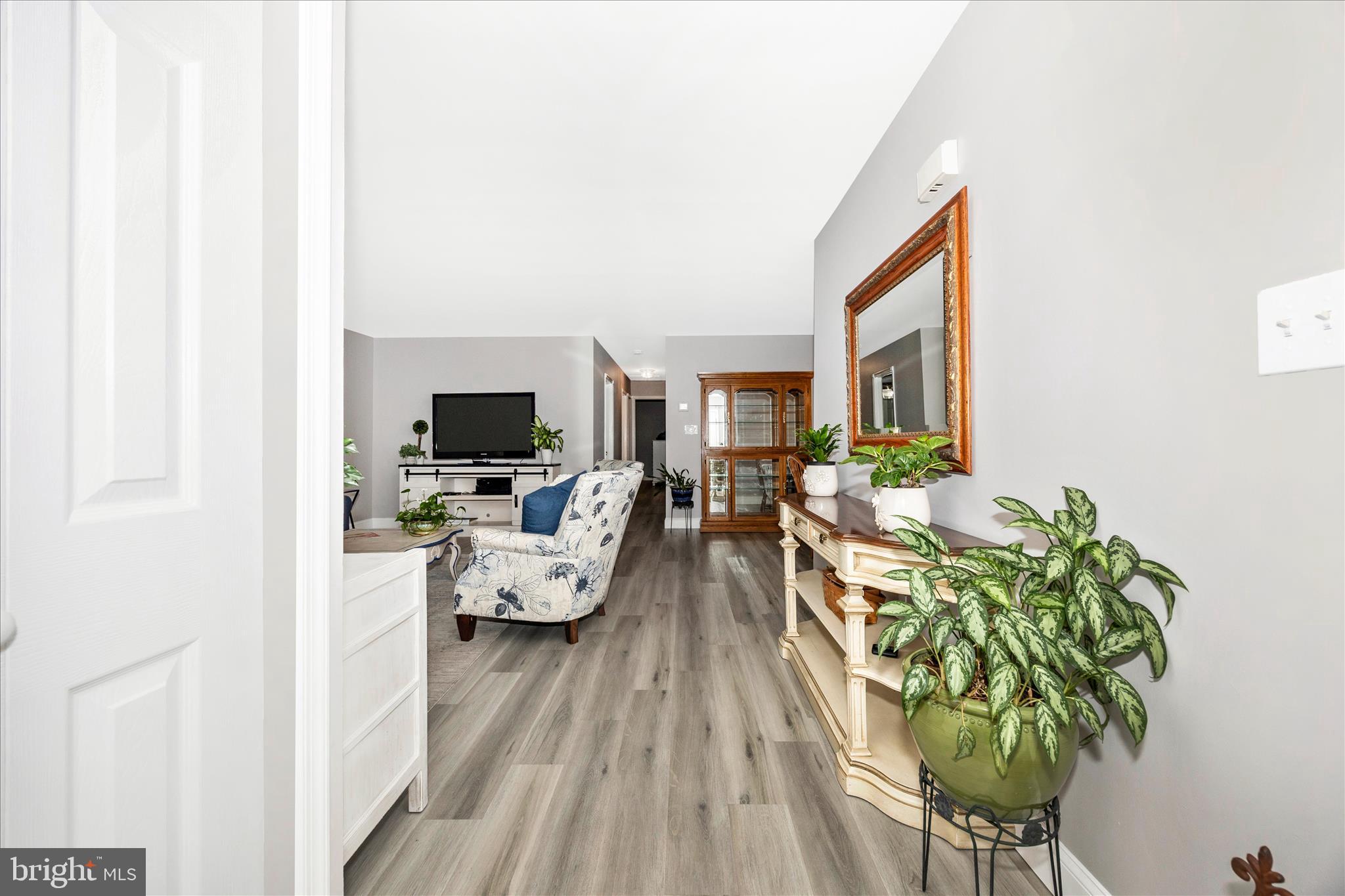 CRESTWOOD VILLAGE - Residential