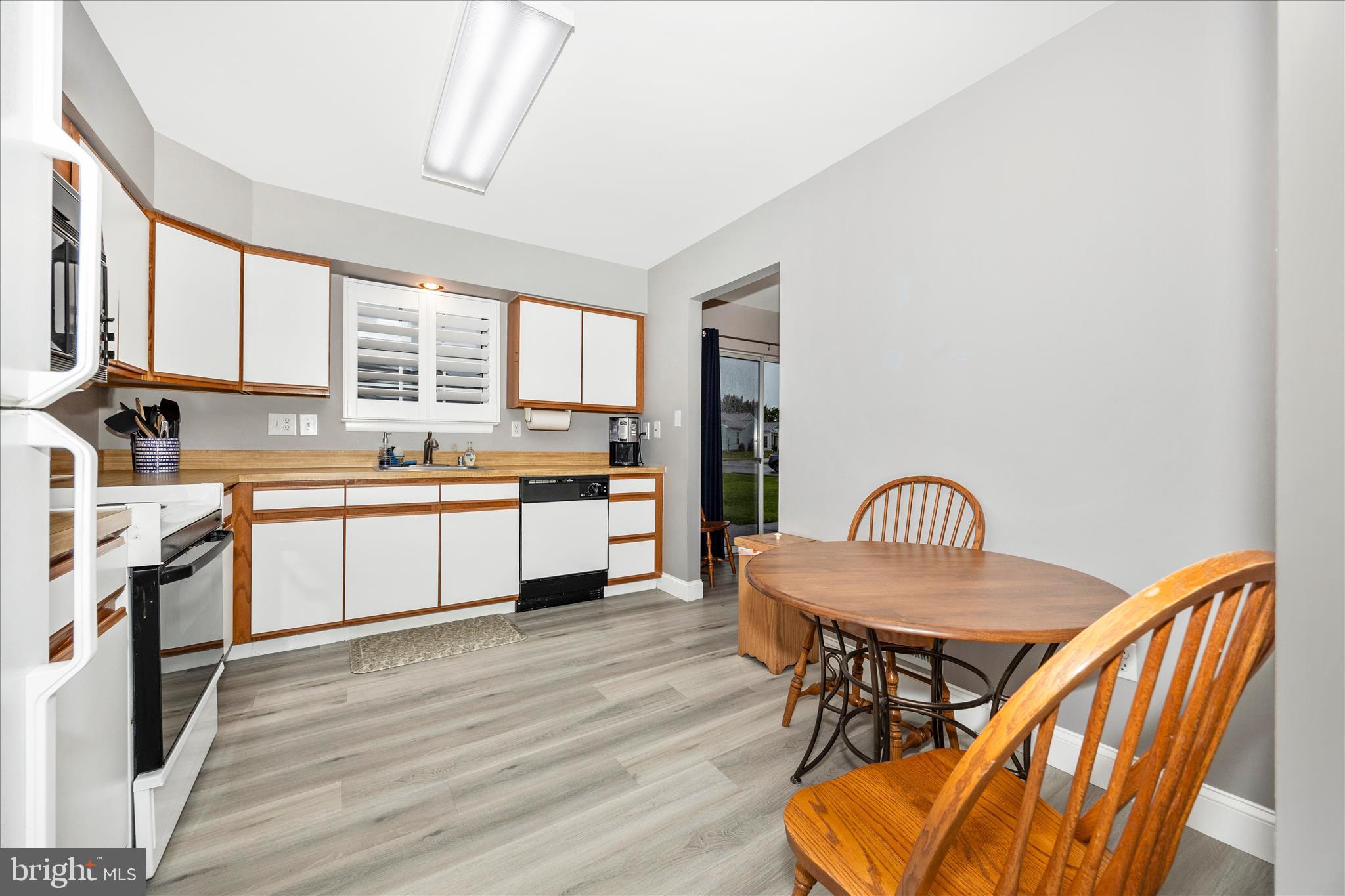 CRESTWOOD VILLAGE - Residential