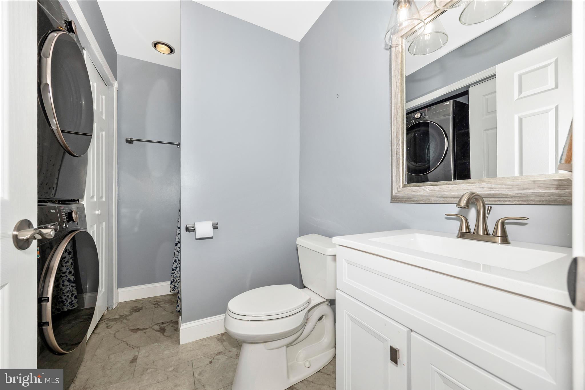 CRESTWOOD VILLAGE - Residential