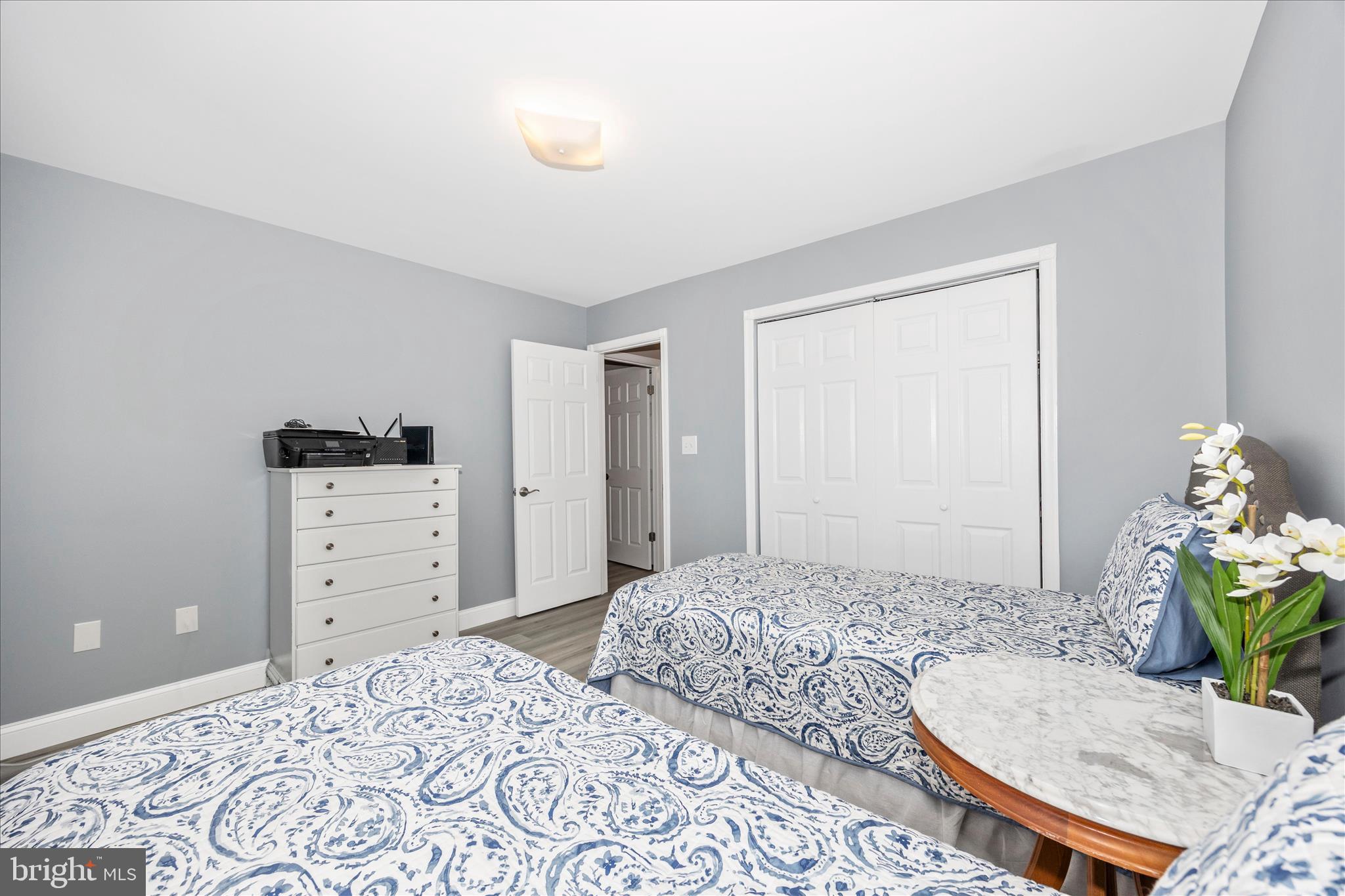 CRESTWOOD VILLAGE - Residential