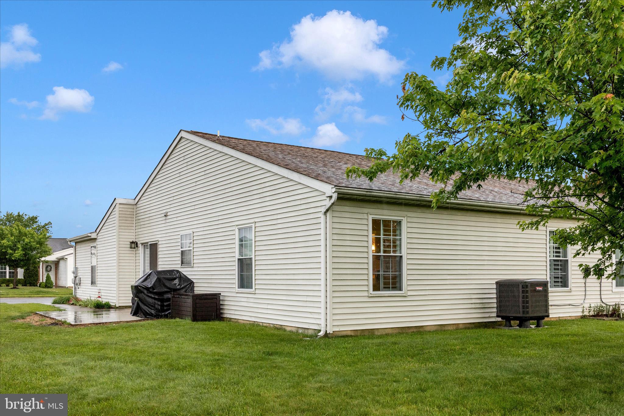 CRESTWOOD VILLAGE - Residential