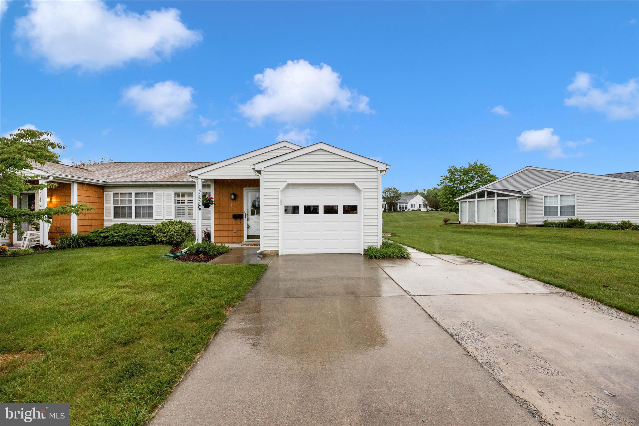 CRESTWOOD VILLAGE - Residential