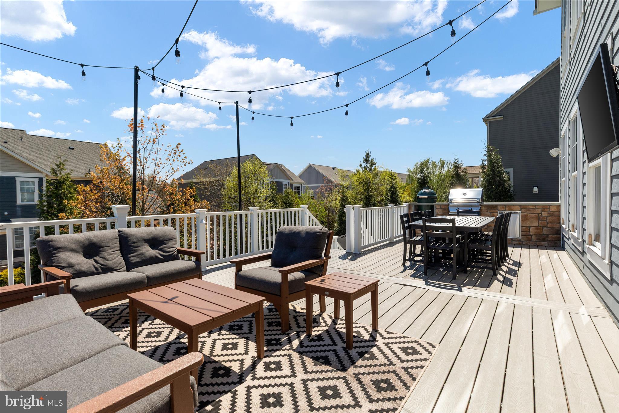 GROVE AT WILLOWSFORD - Residential