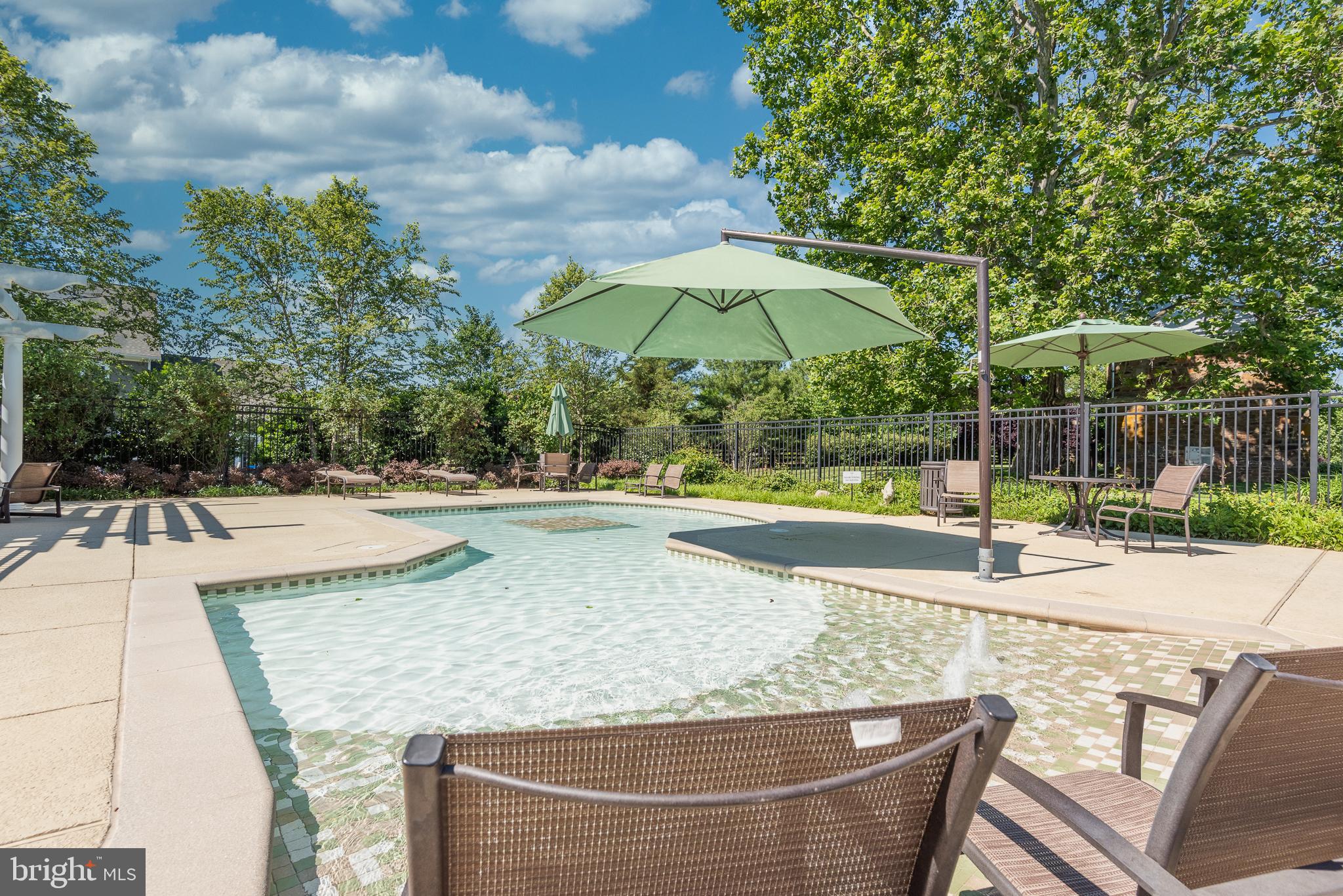 GROVE AT WILLOWSFORD - Residential