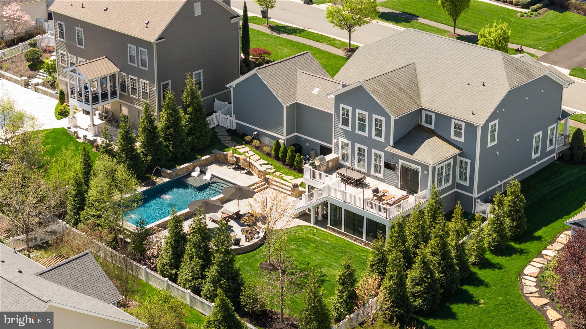 GROVE AT WILLOWSFORD - Residential