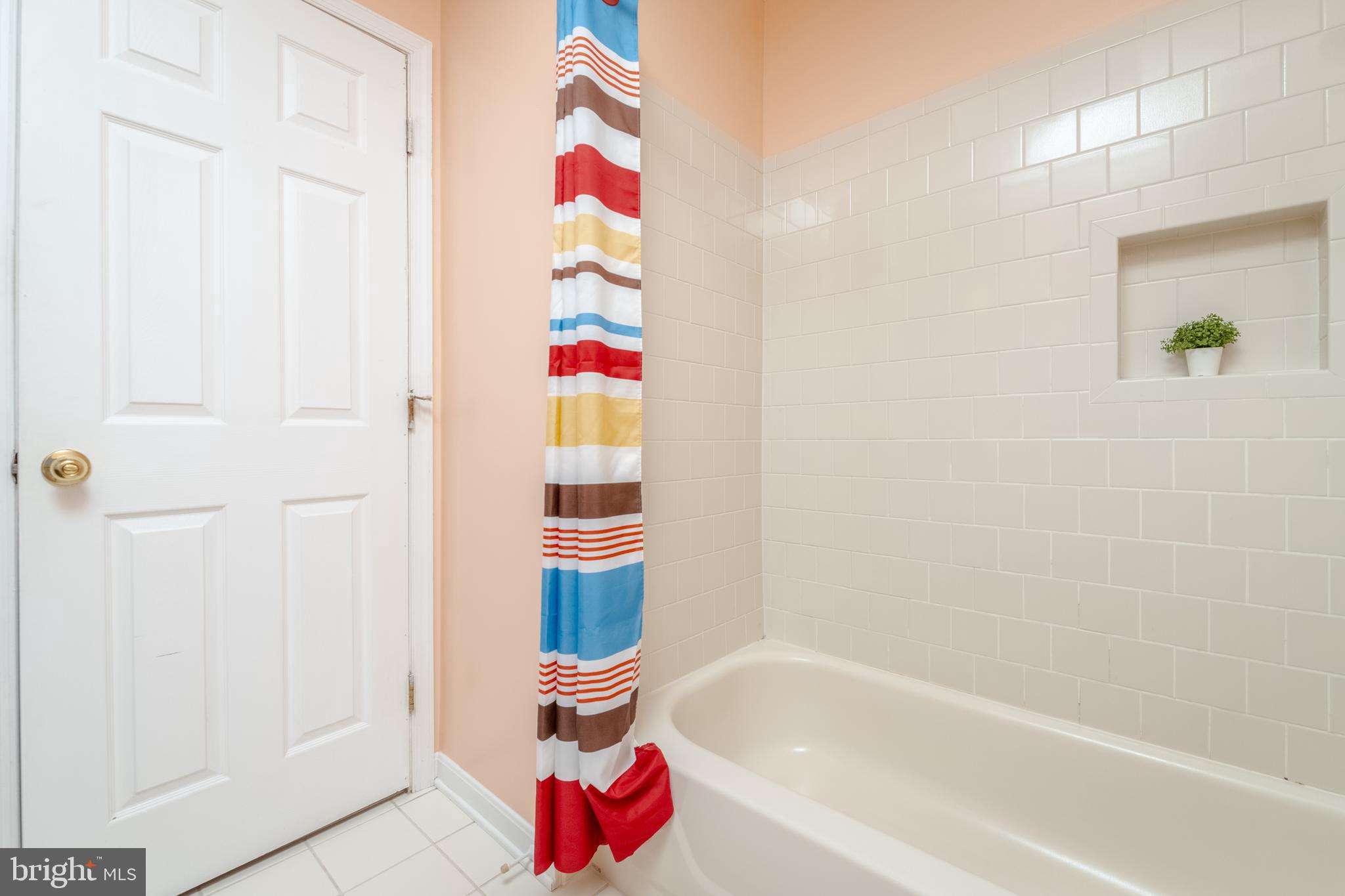 PLUMTREE ESTATES - Residential