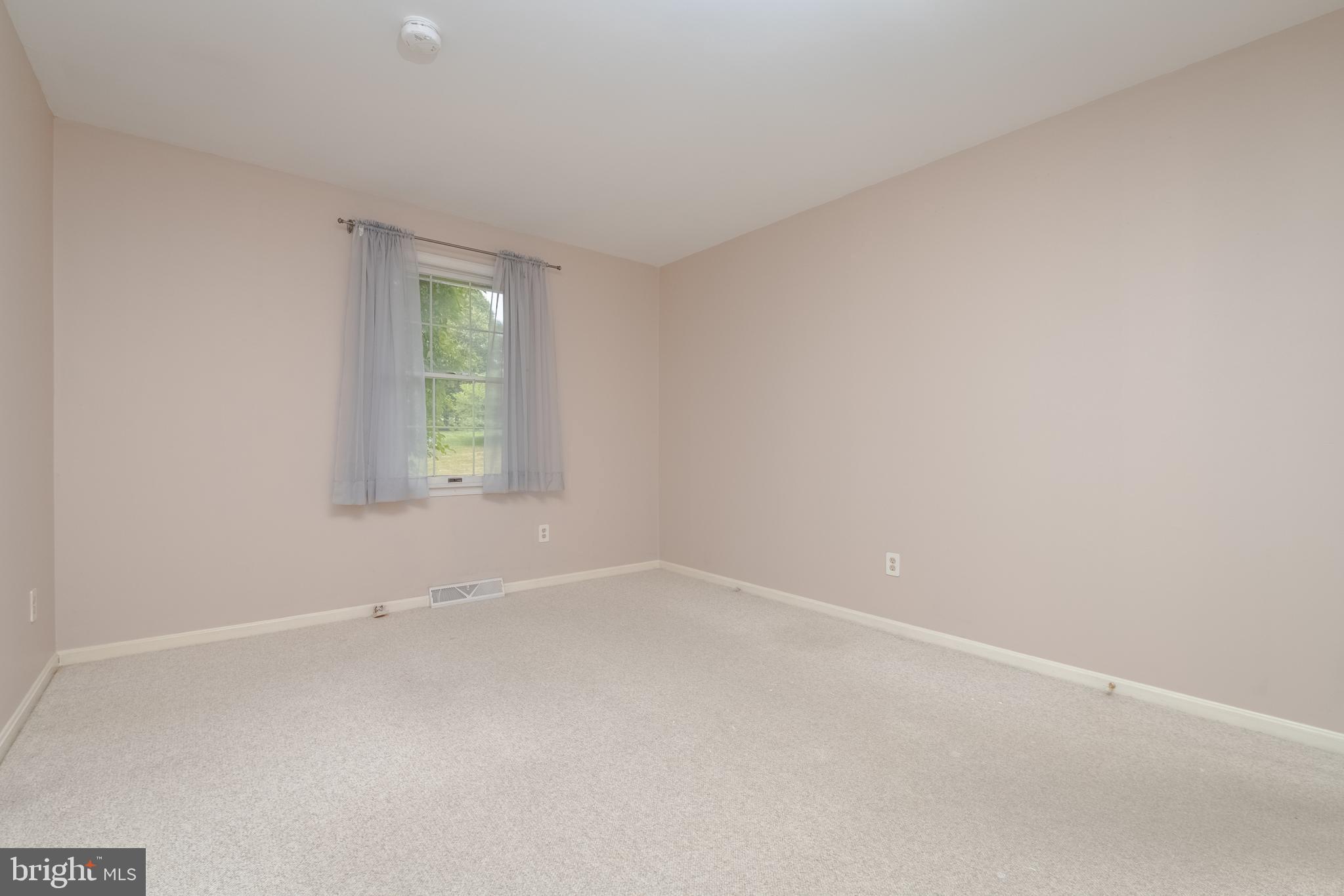 PLUMTREE ESTATES - Residential