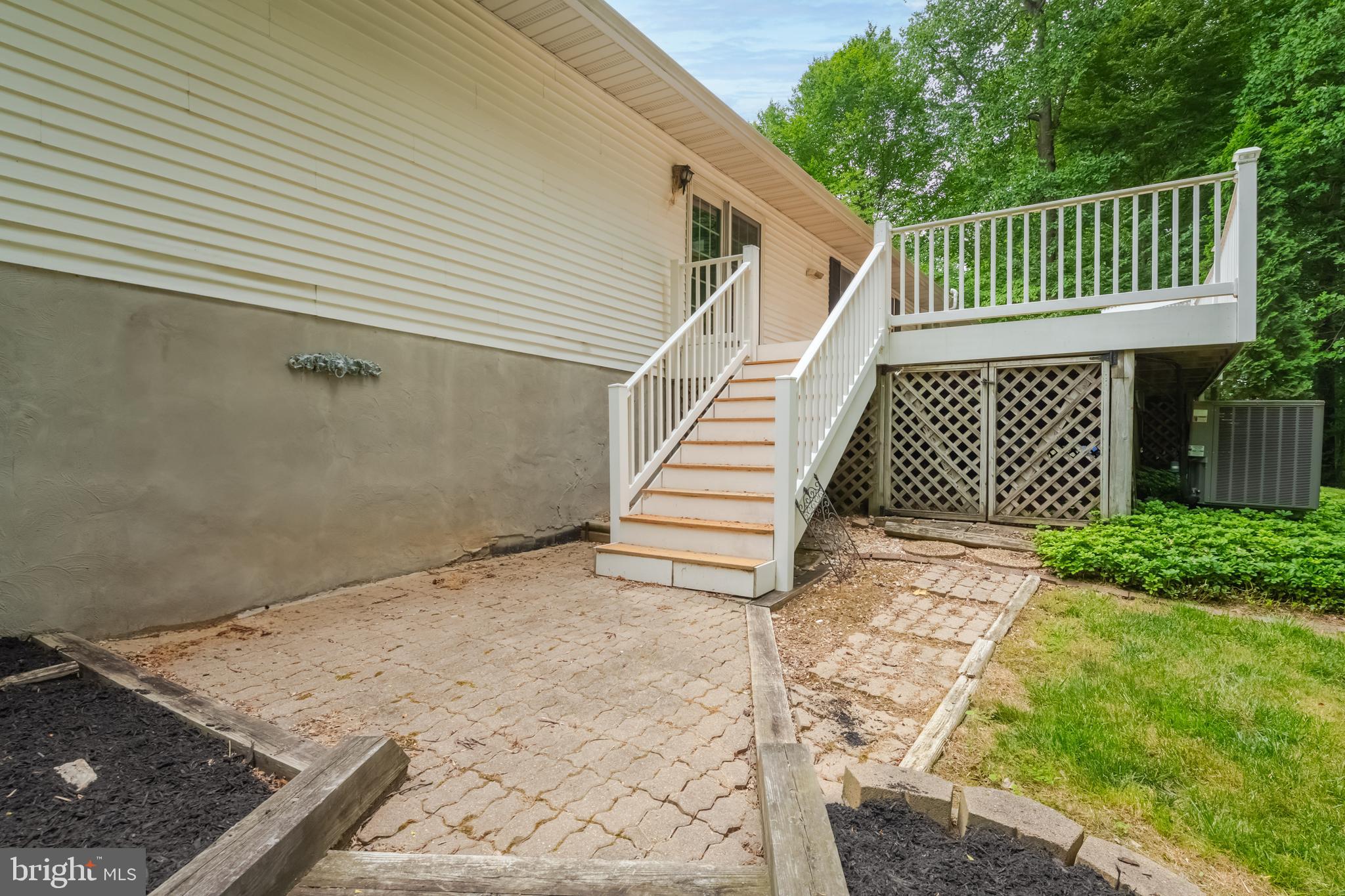 PLUMTREE ESTATES - Residential