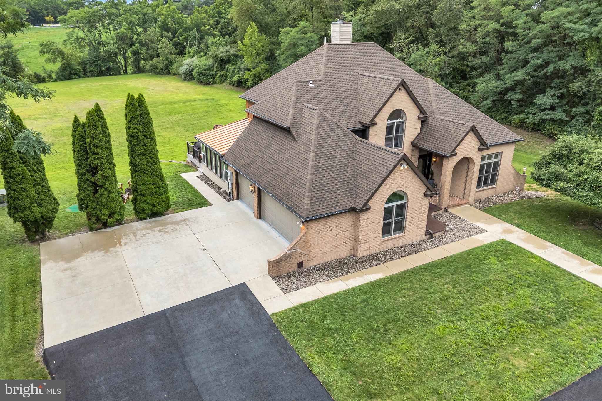6511 LEO DRIVE