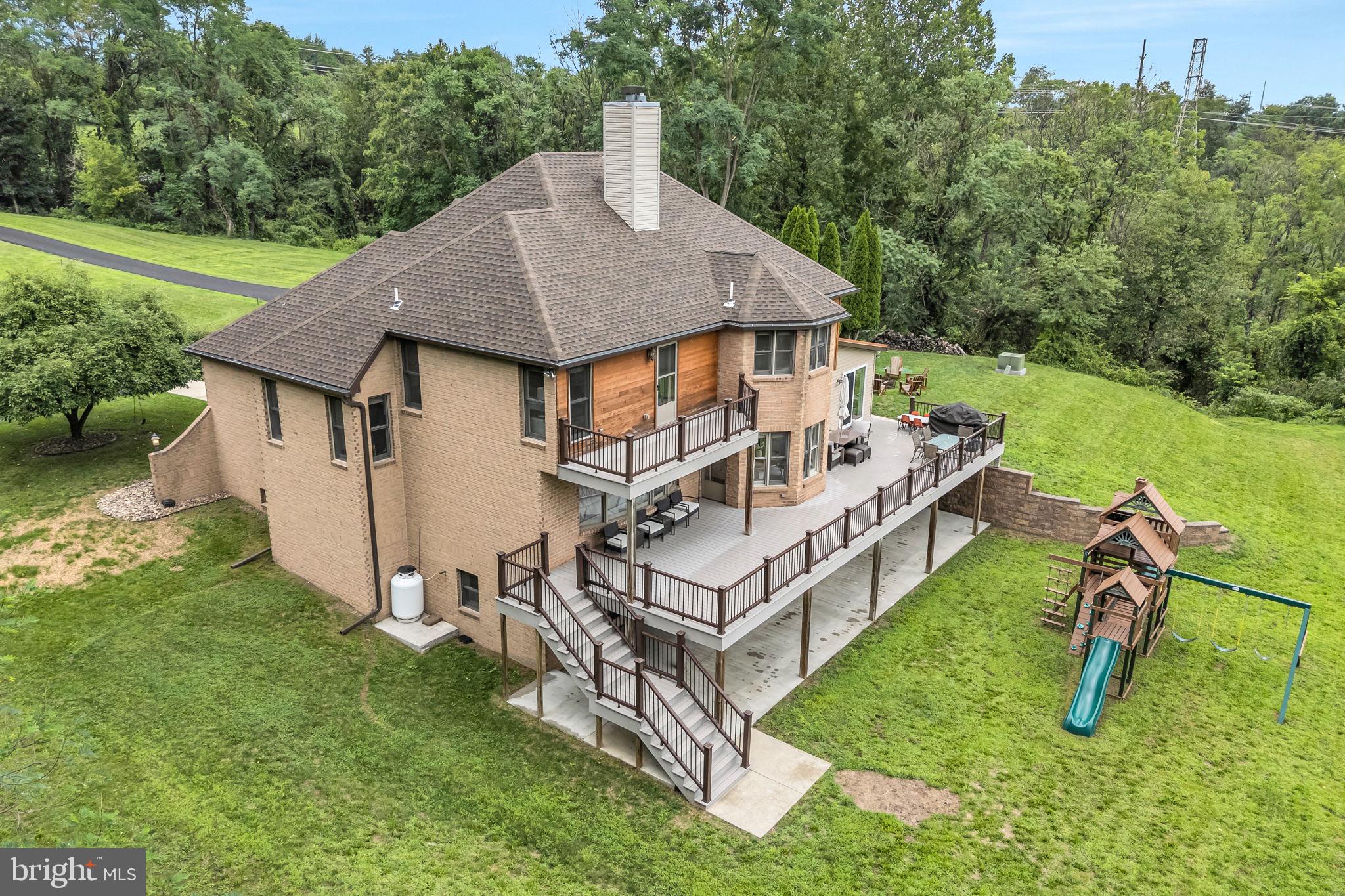 6511 LEO DRIVE