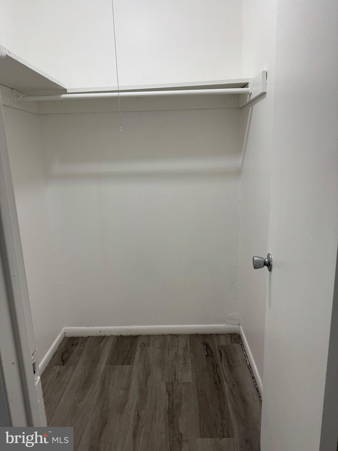 WEST GLEN - Residential Lease