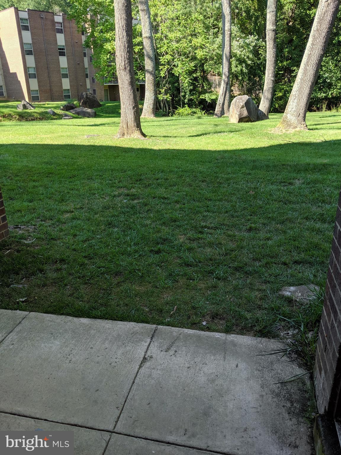 WEST GLEN - Residential Lease