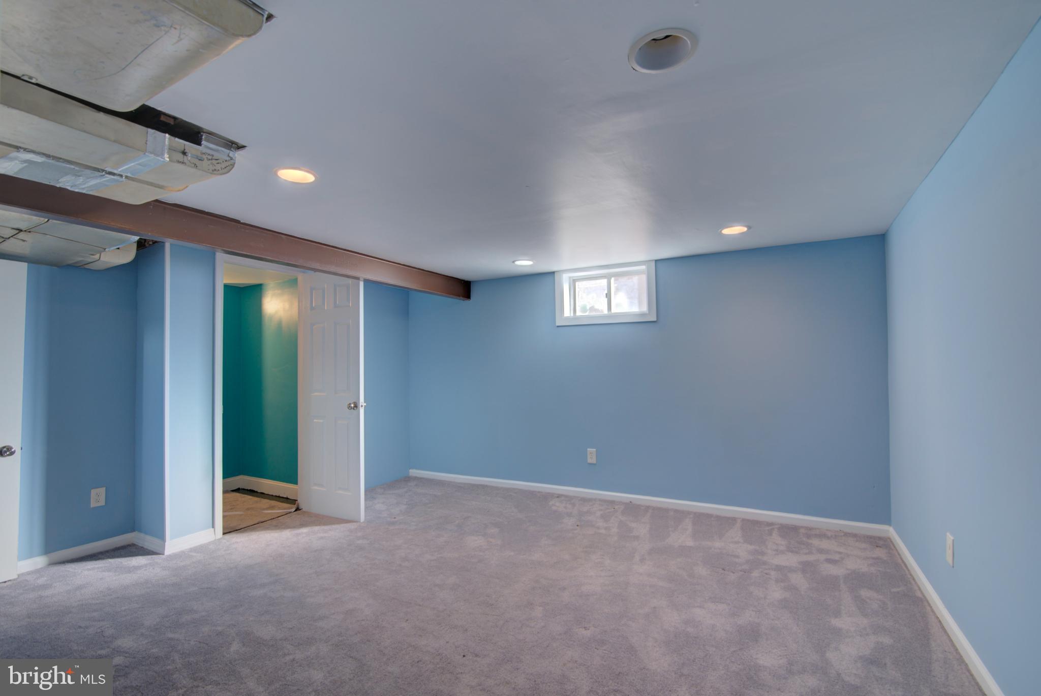 HUNTINGTON - Residential