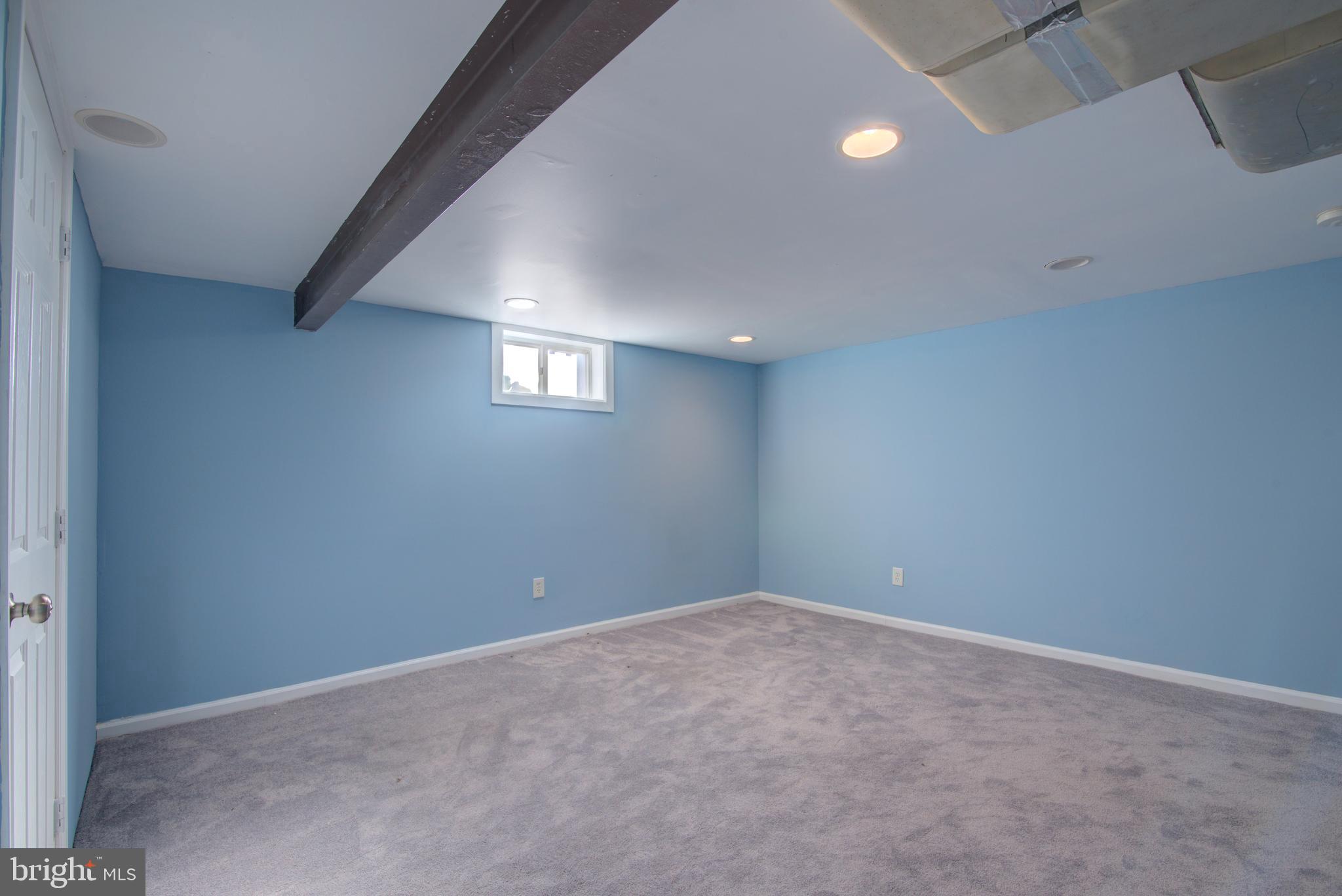 HUNTINGTON - Residential