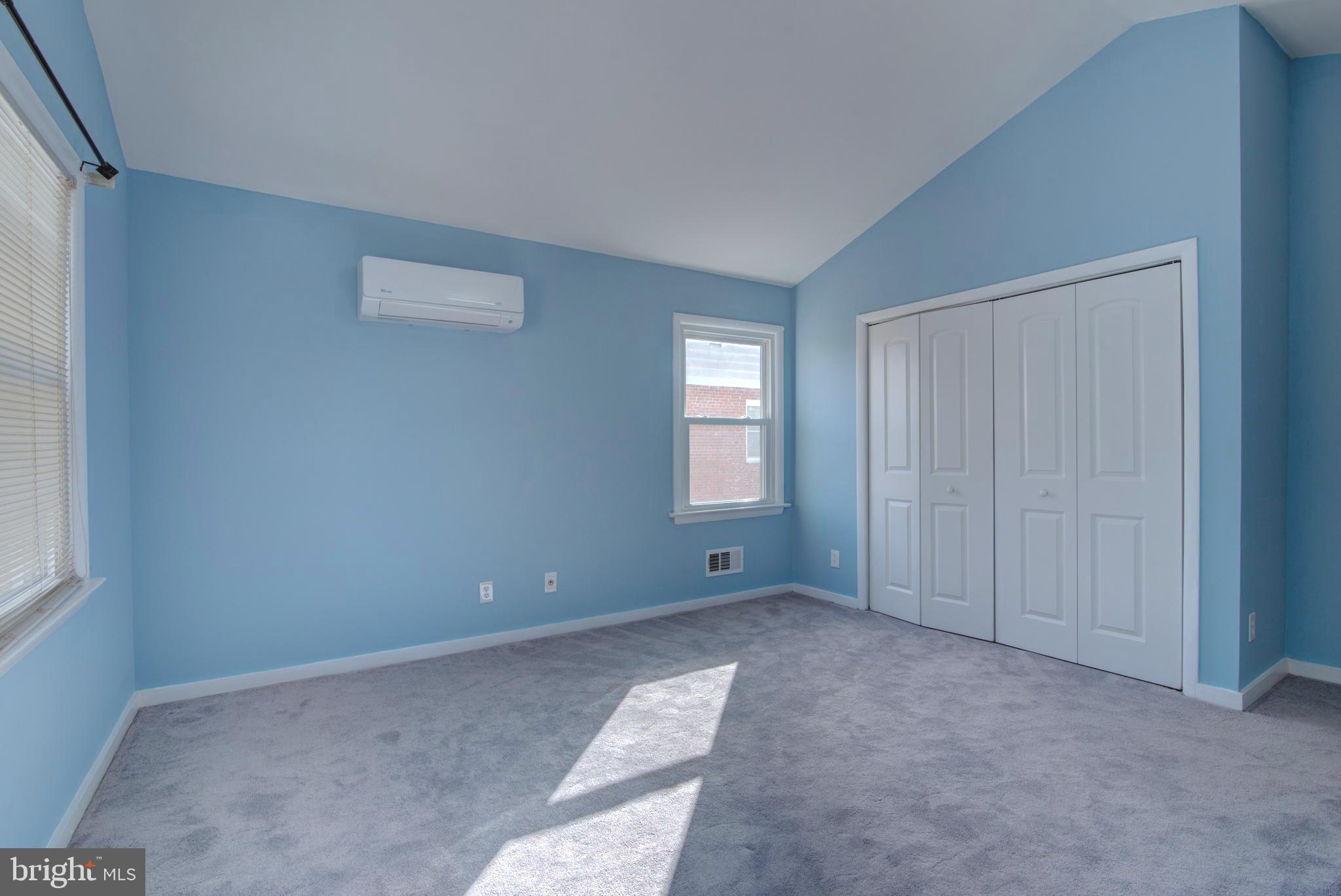 HUNTINGTON - Residential