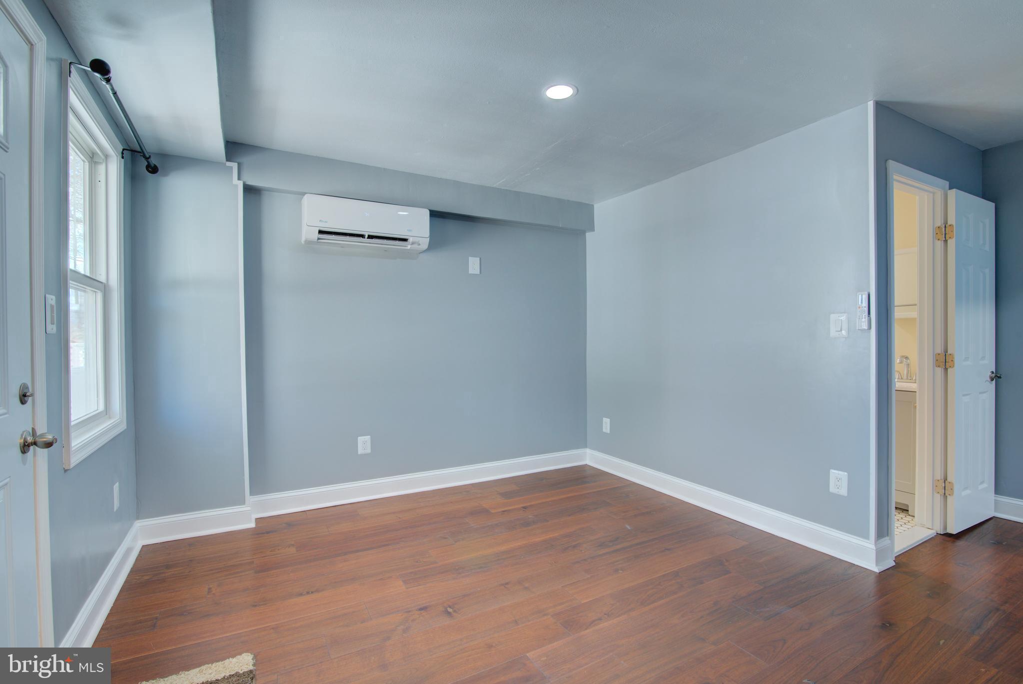 HUNTINGTON - Residential