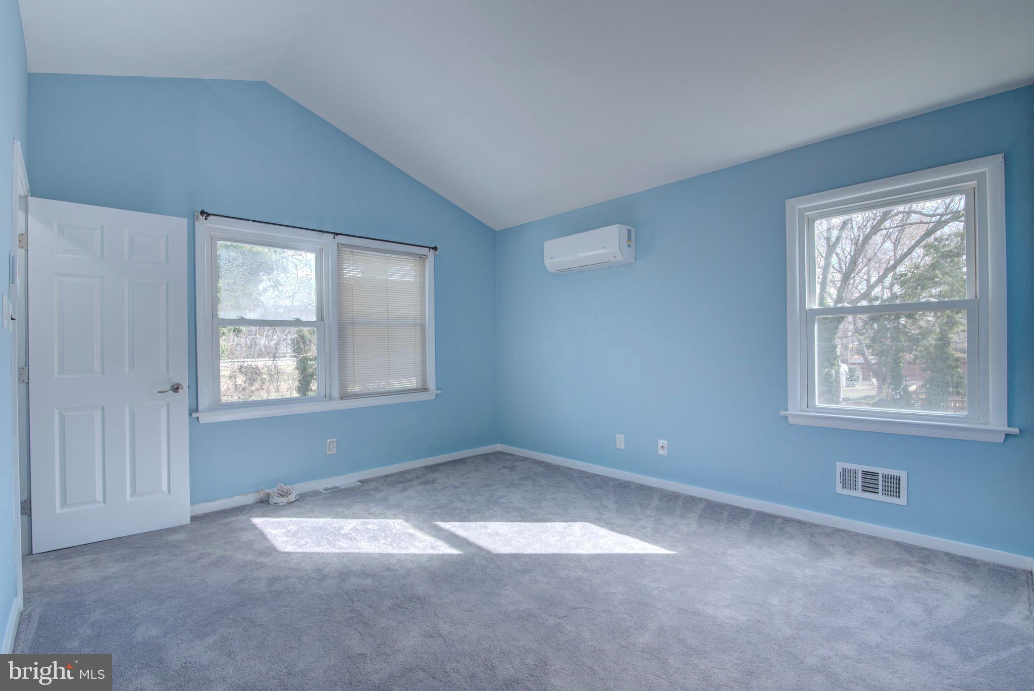 HUNTINGTON - Residential